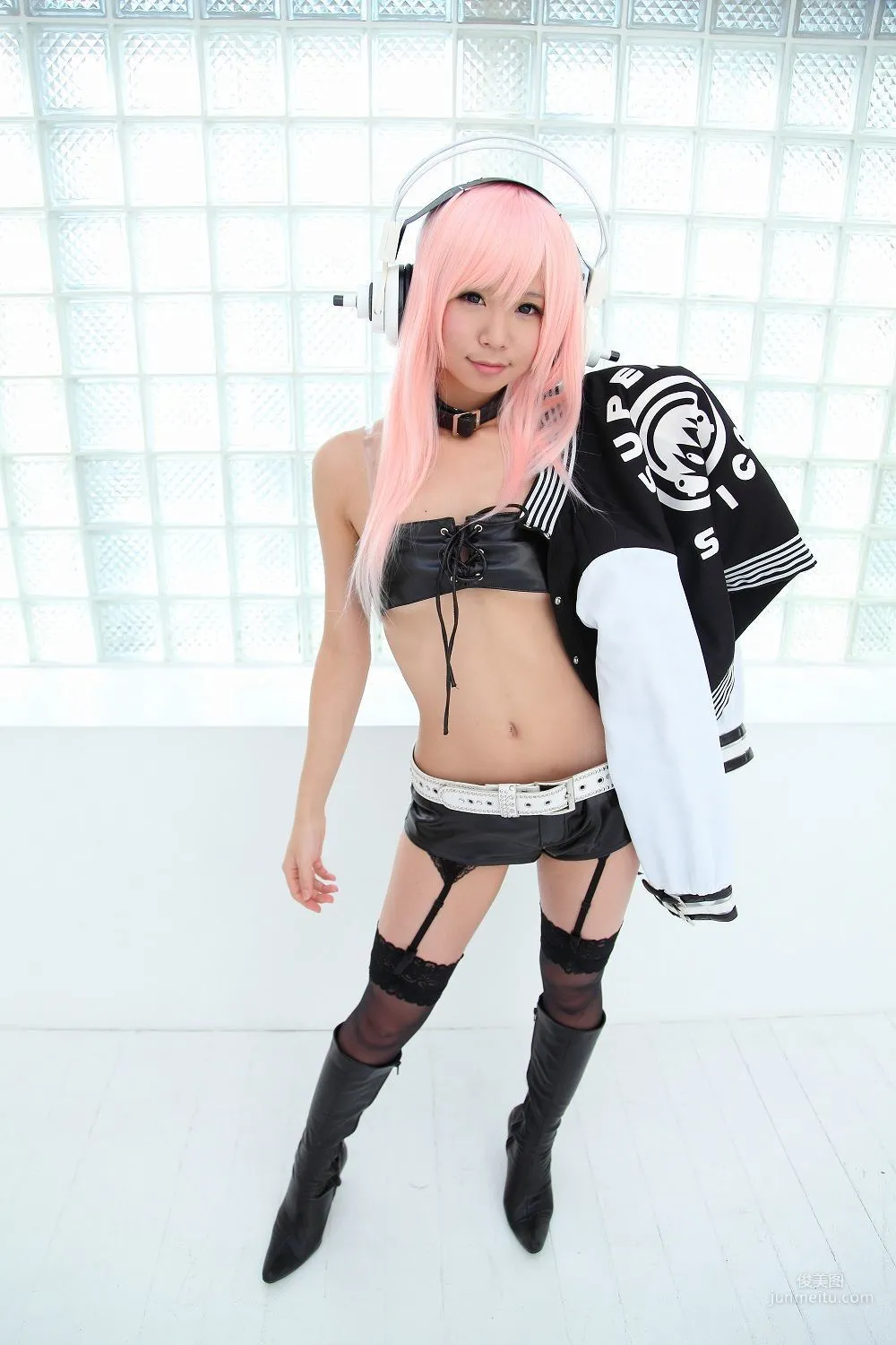 五木昶 (五木あきら) 《Sonicomi》Super Sonico 寫真集 71