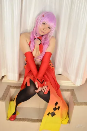 岡田ゆい《Guilty Crown》楪いのり [どてちん販売所] 寫真集