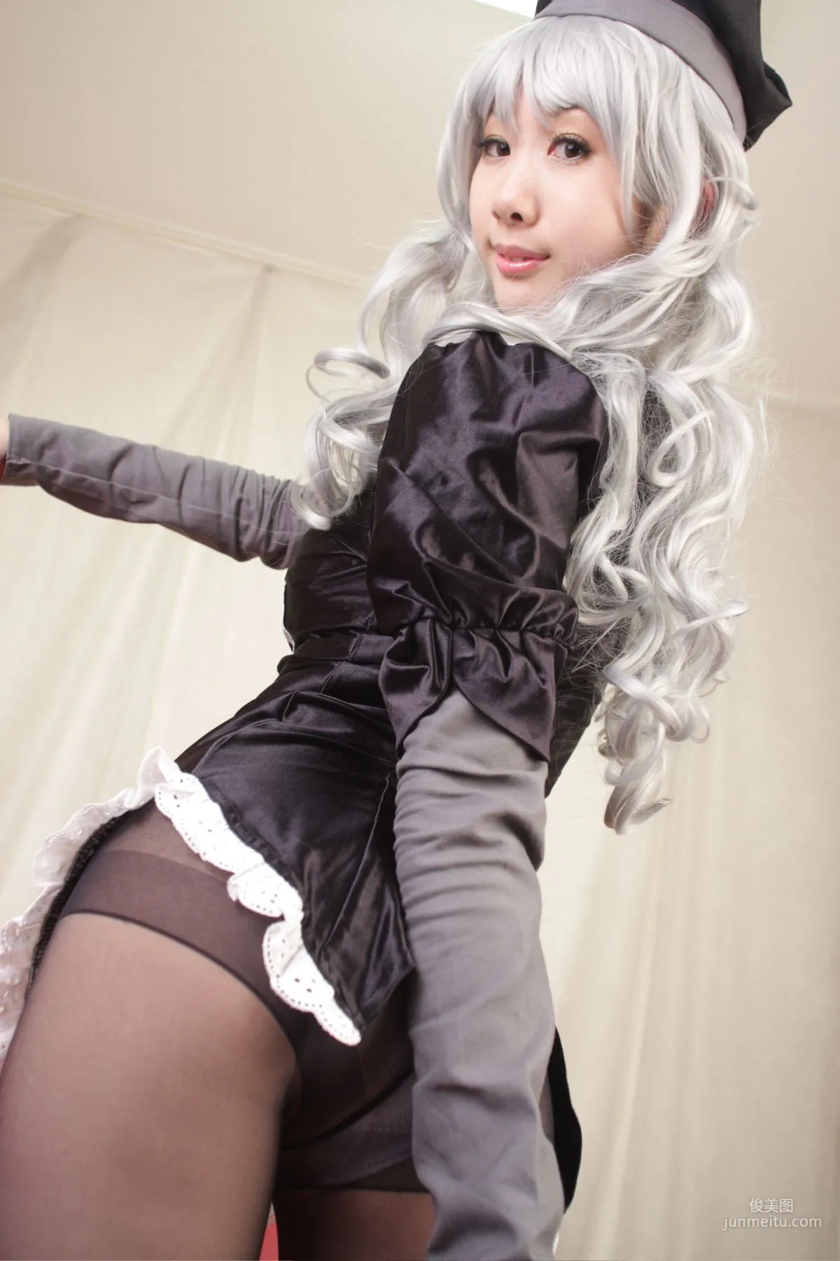 守薙まどか 《フェイト＼ホロウアタラクシア》カレン・オルテンシア 写真集24