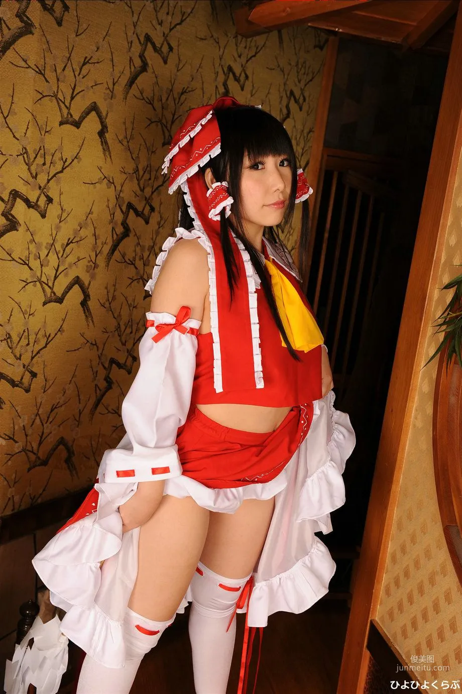 丹雫ひよ《東方Project》Hakurei Reimu [HiyoHiyo Club] 寫真集 11