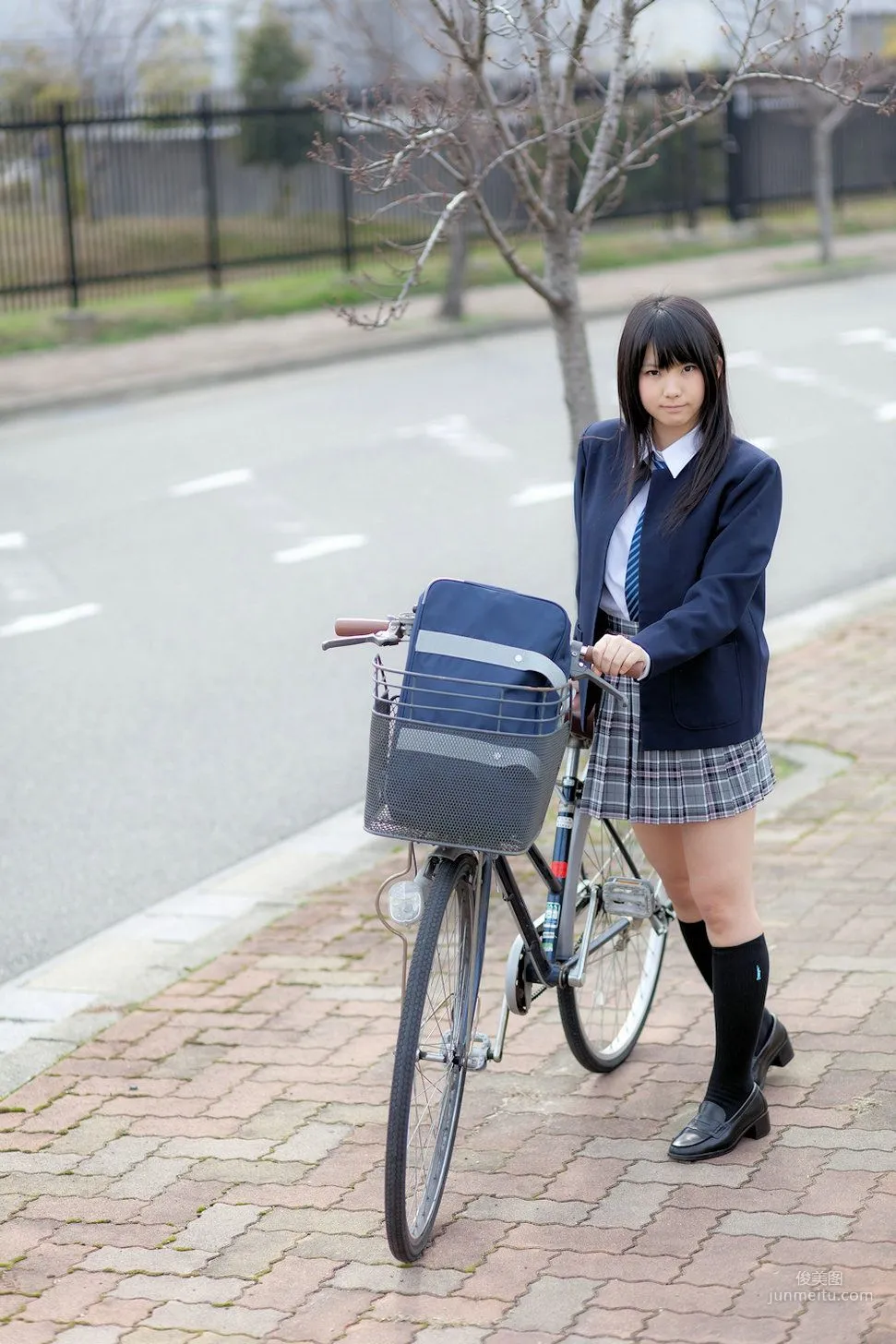 Enako(えなこ) [Ena Sotsu] School Girl (女子校生) 寫真集 86