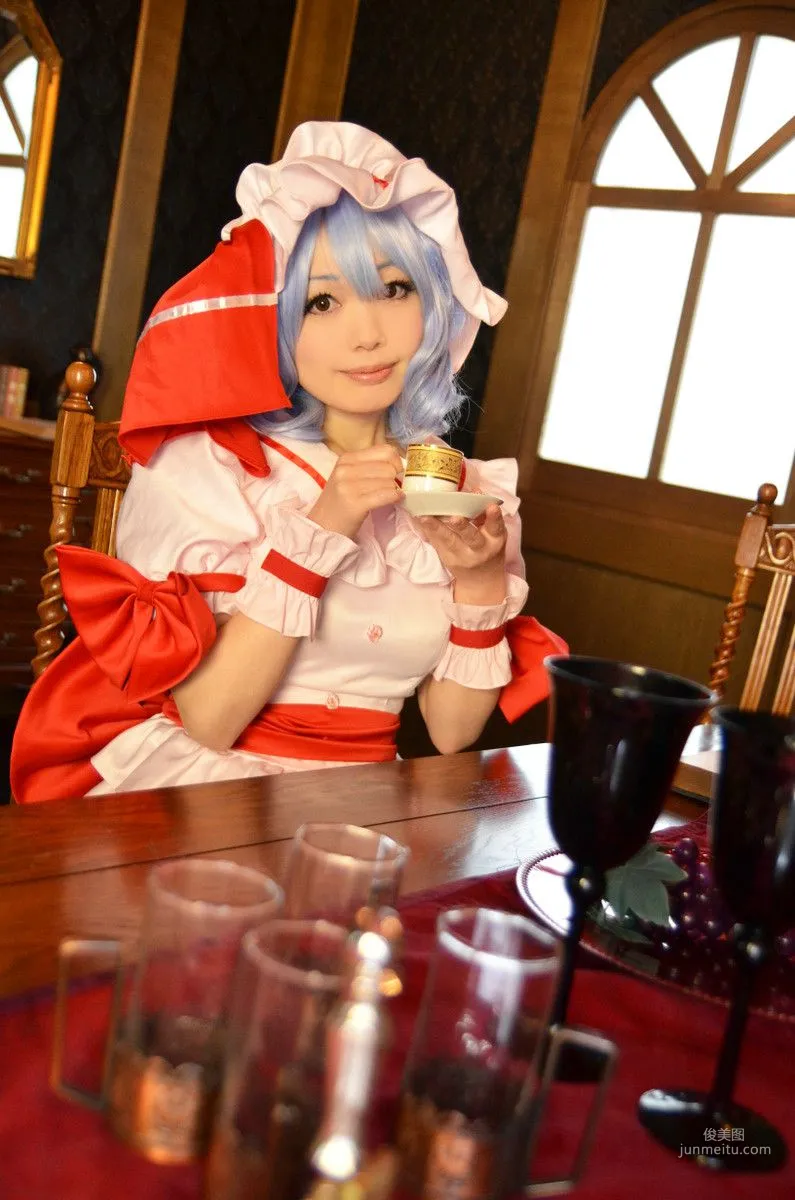 Shizuku(しずく) 《東方Project》Remilia Scarlet [from a rose] 寫真集 1