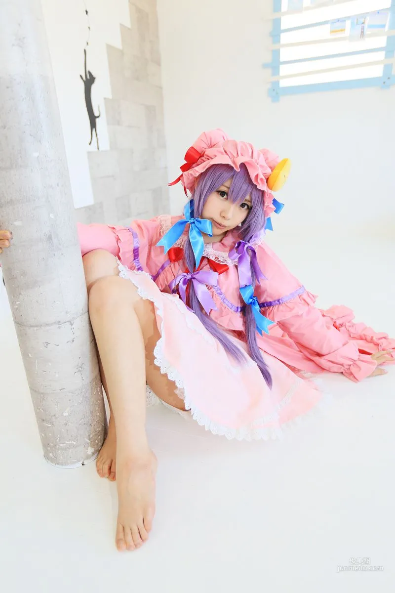 早乙女らぶ (目々泽めぐ) 《東方Project》パチュリー·ノーレッジ  写真集8