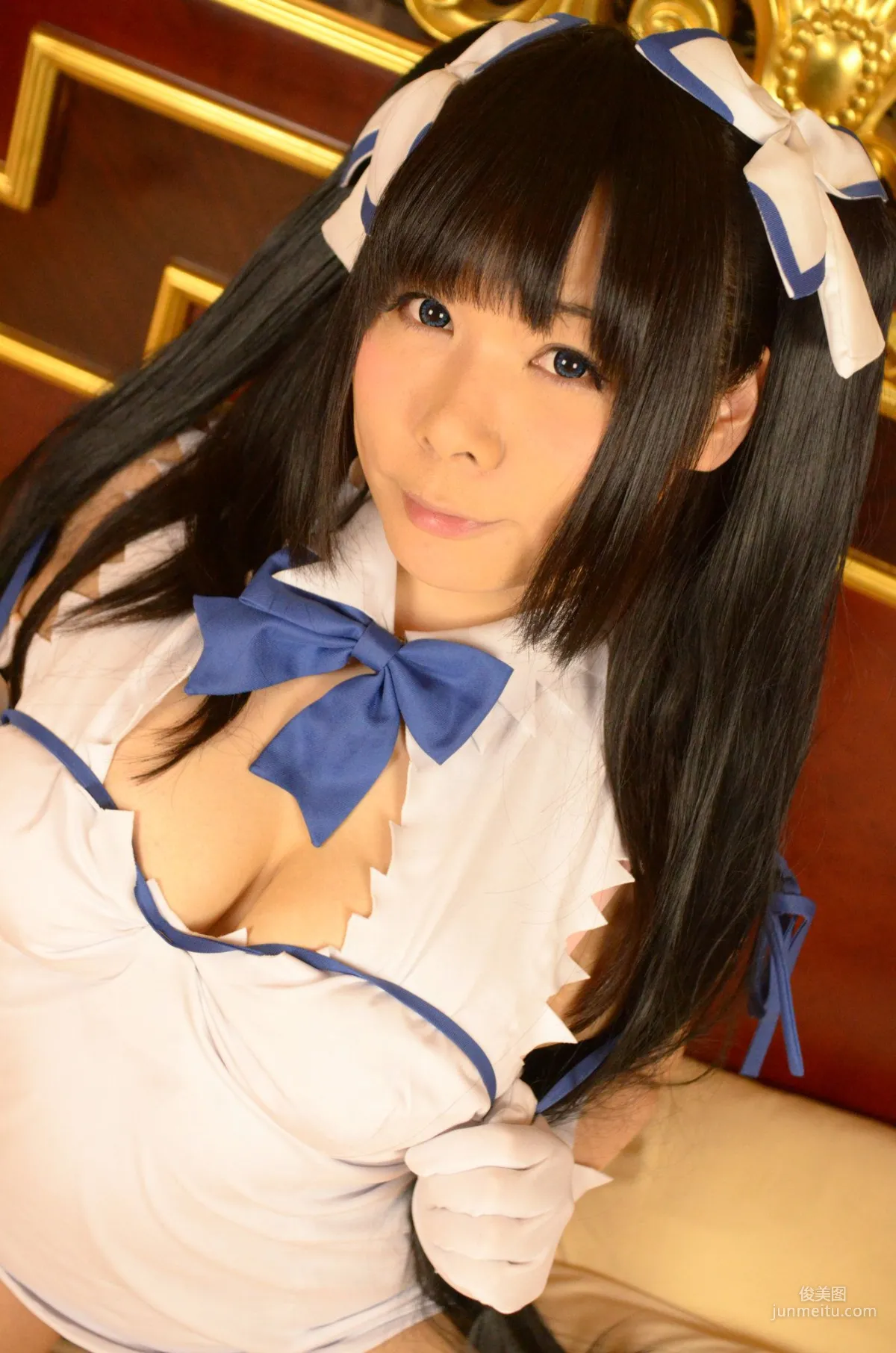 岡田ゆい《ダンジョンに出會いを求めるのは間違っているだろうか》Hestia [どてちん販売所] 寫真集 64
