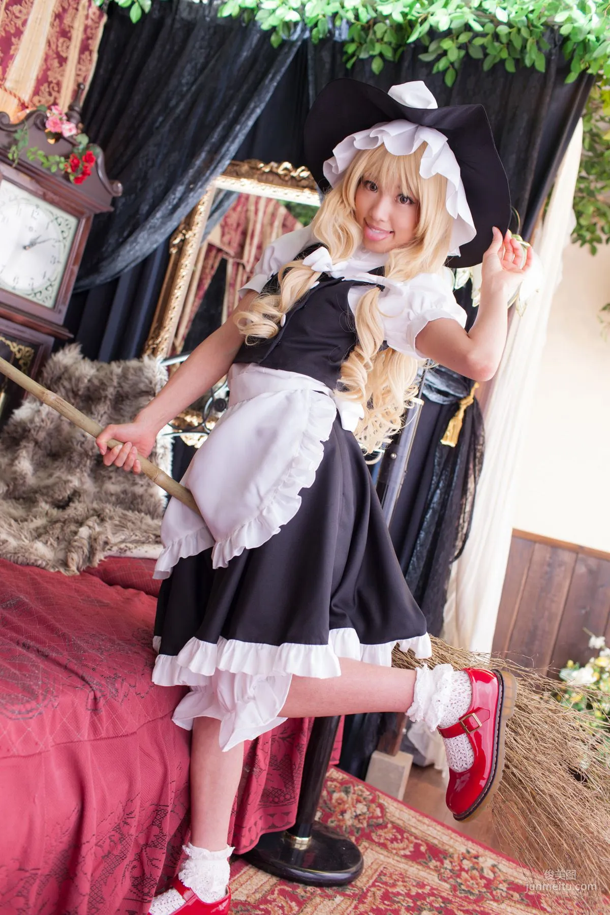 早乙女らぶ (目々澤めぐ) 《東方Project》霧雨魔理沙 Kirisame Marisa 寫真集 8