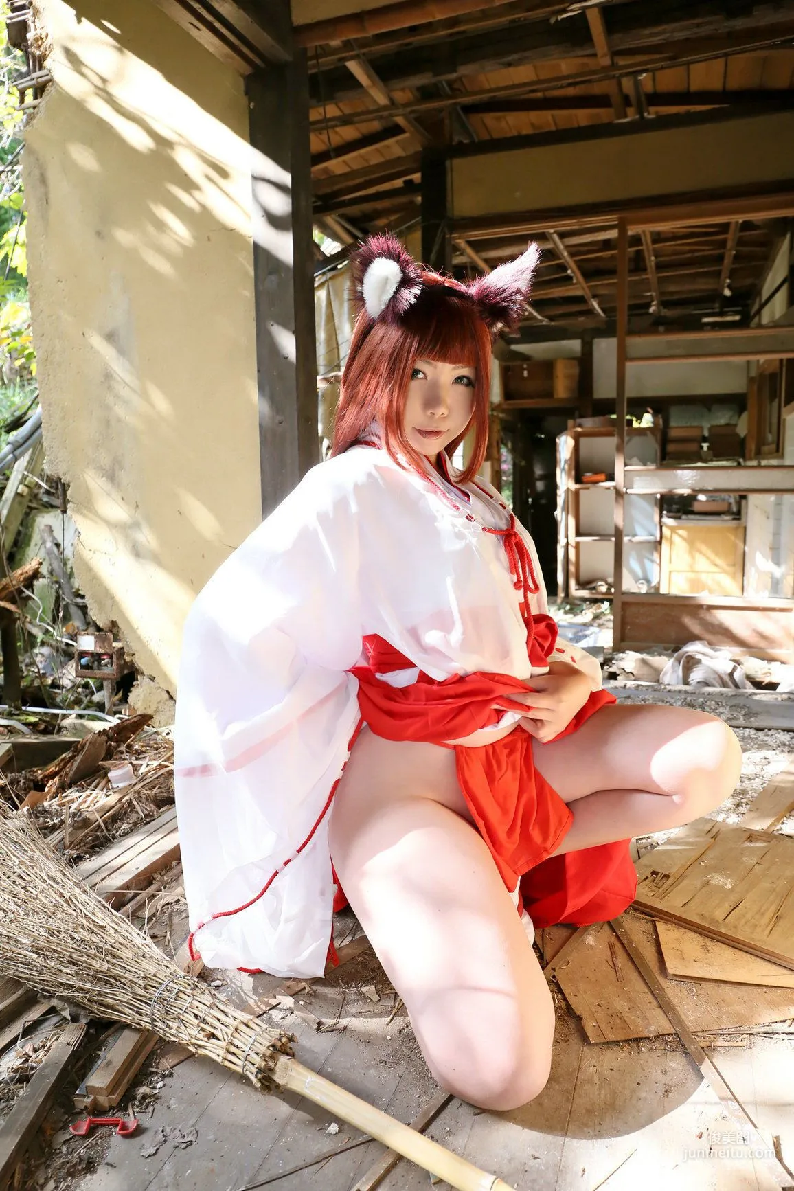 日暮りん [きつねっ狐倶楽部 2期生 Miko [日暮企畫] 寫真集 46