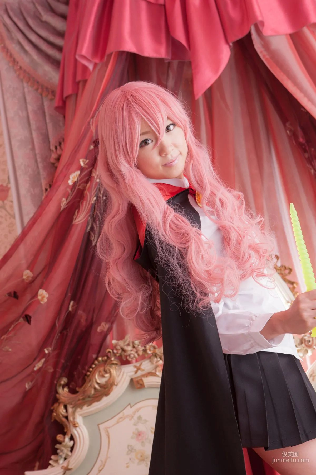 早乙女らぶ《ゼロの使い魔》Louise Francoise Le Blanc de La Valliere [@factory] 寫真集 24
