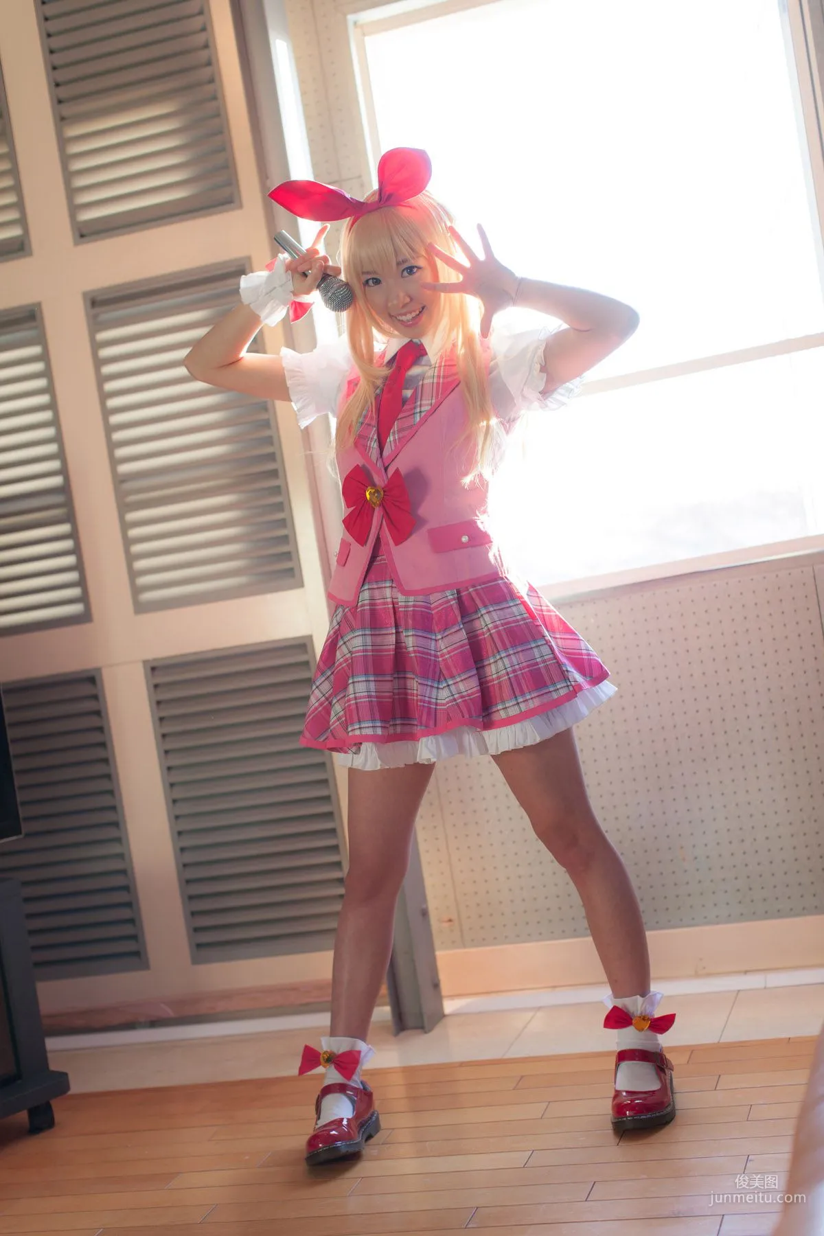 早乙女らぶ《Aikatsu!》星宮いちご [@factory] 写真集1