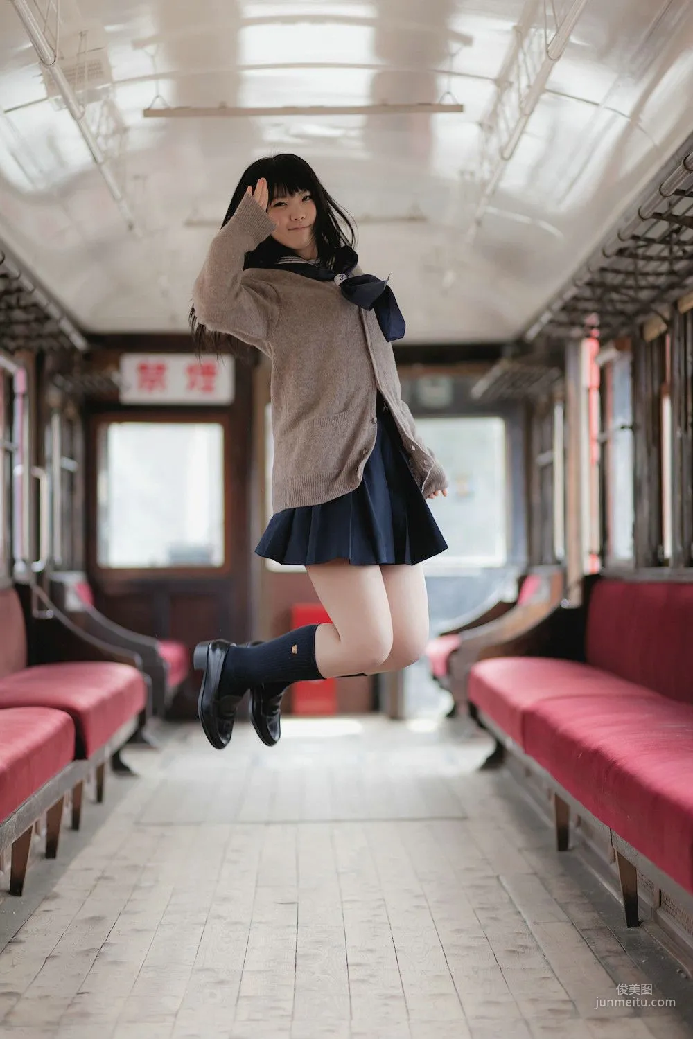 Enako(えなこ) [Ena Sotsu] School Girl (女子校生) 寫真集 63