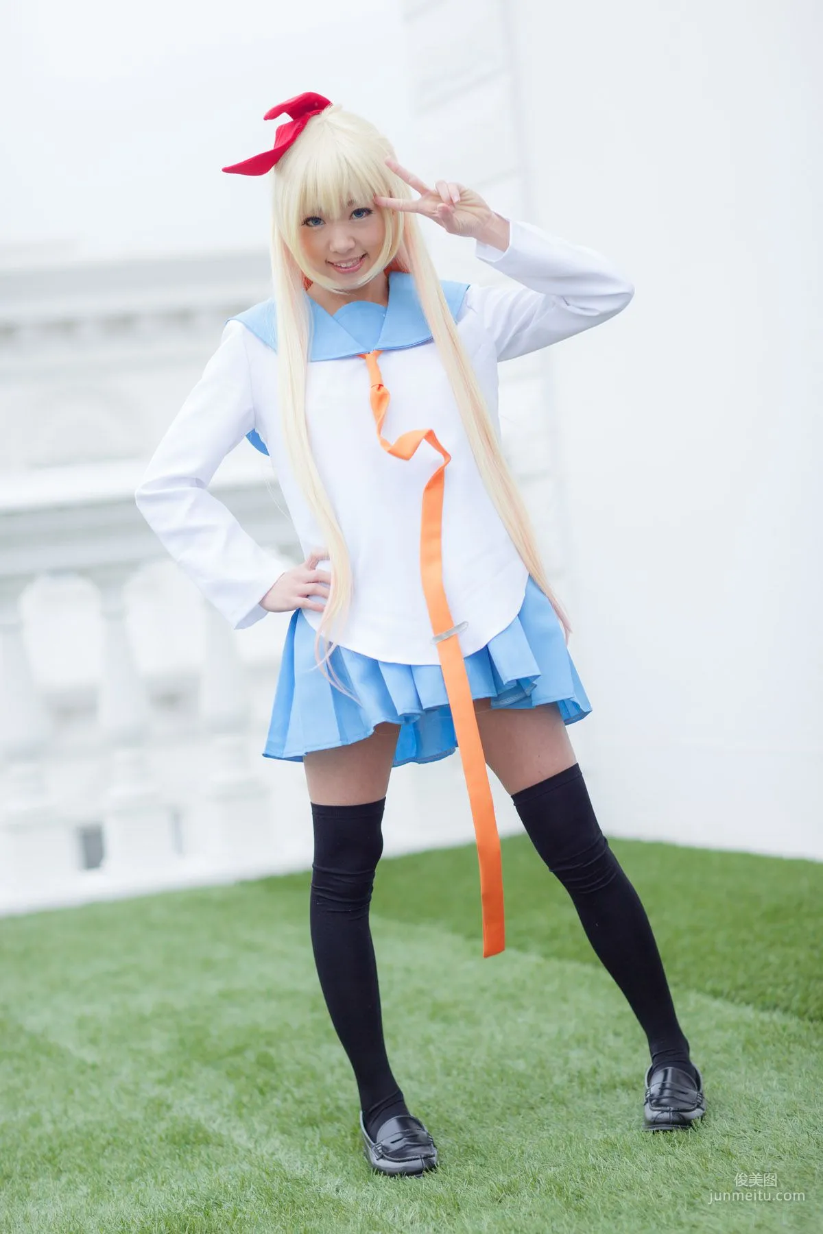 早乙女らぶ (Saotome Love) 《ニセコイ》Kirisaki Chitoge 写真集1