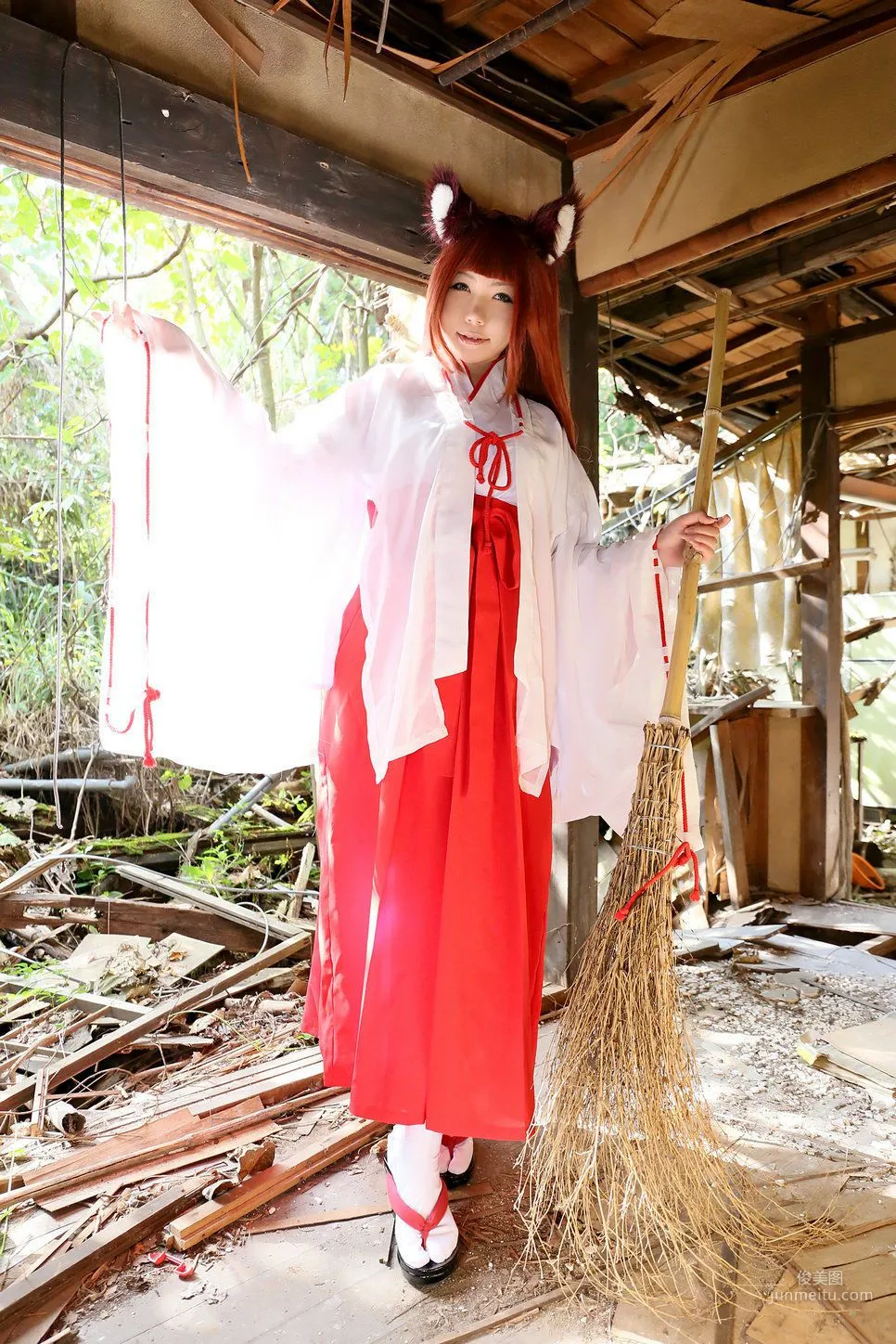 日暮りん [きつねっ狐倶楽部 2期生 Miko [日暮企畫] 寫真集 41