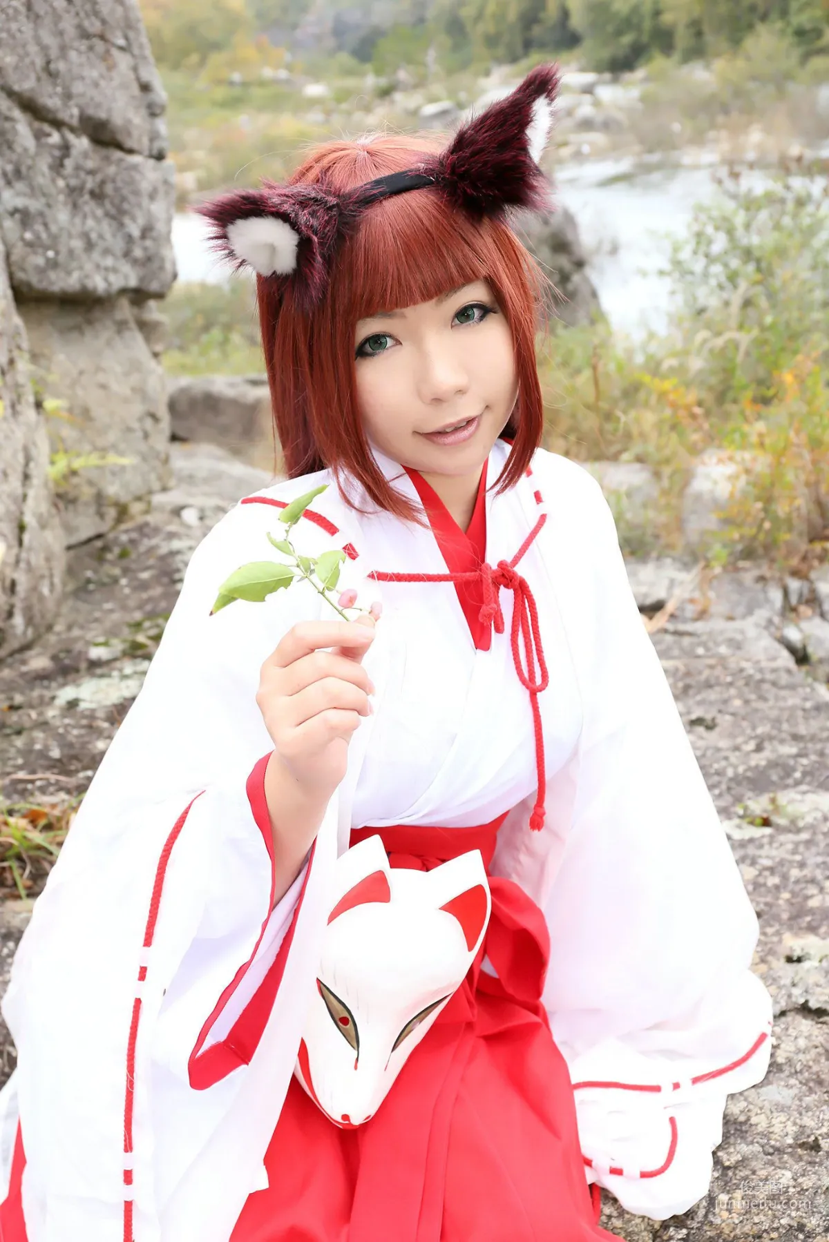 日暮りん [きつねっ狐倶楽部 2期生 Miko [日暮企畫] 寫真集 34