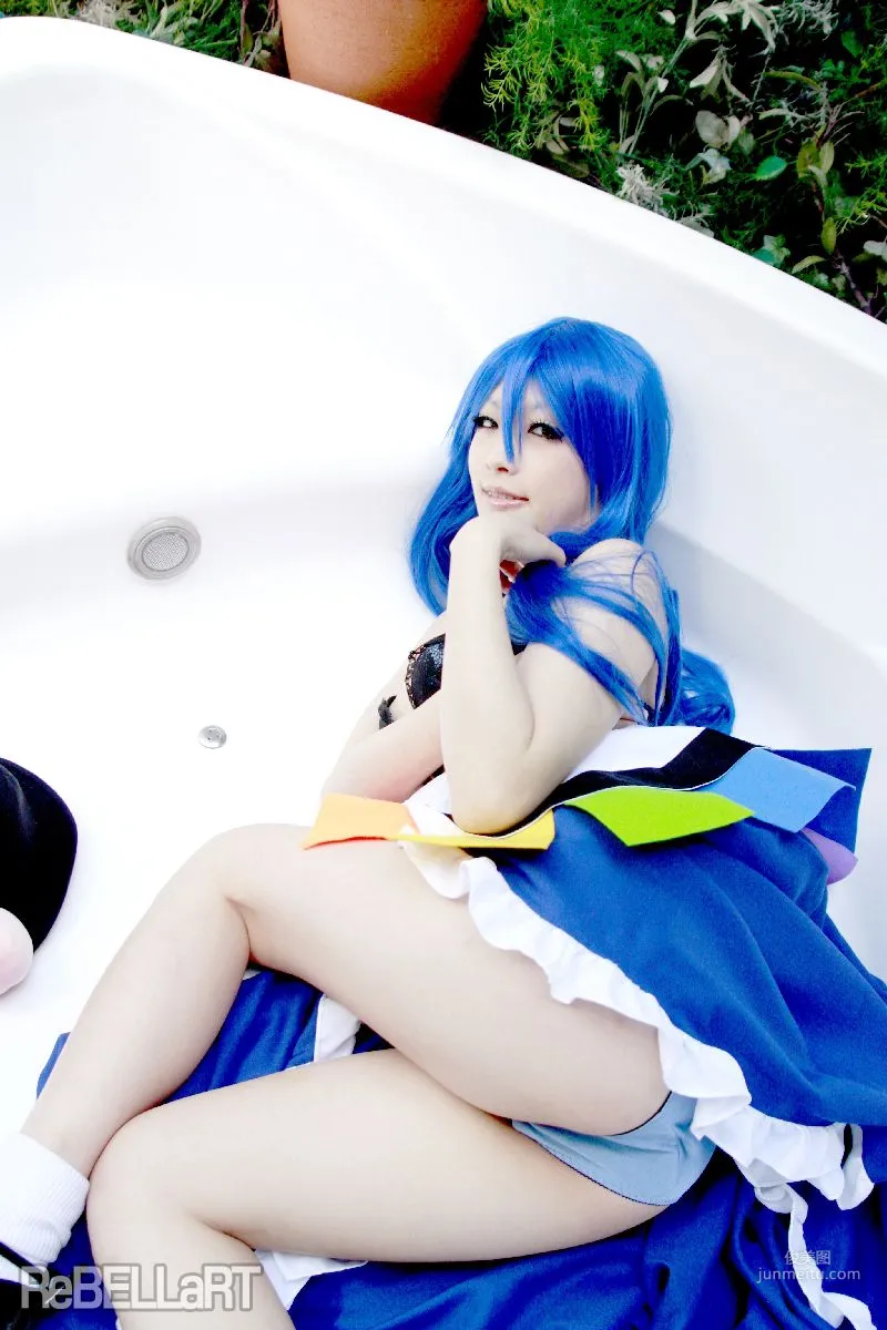 あらい夜魅 《東方Project》比那名居天子 Hinanawi Tenshi 寫真集 44