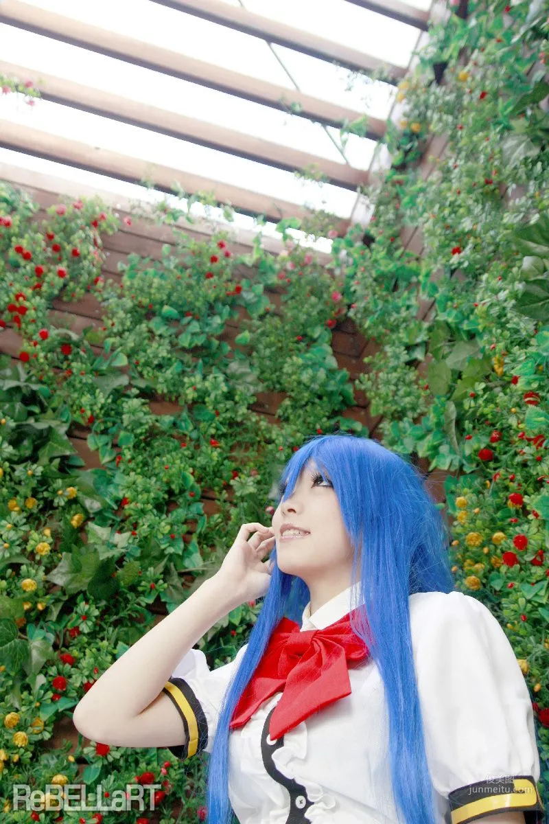 あらい夜魅 《東方Project》比那名居天子 Hinanawi Tenshi 寫真集 26