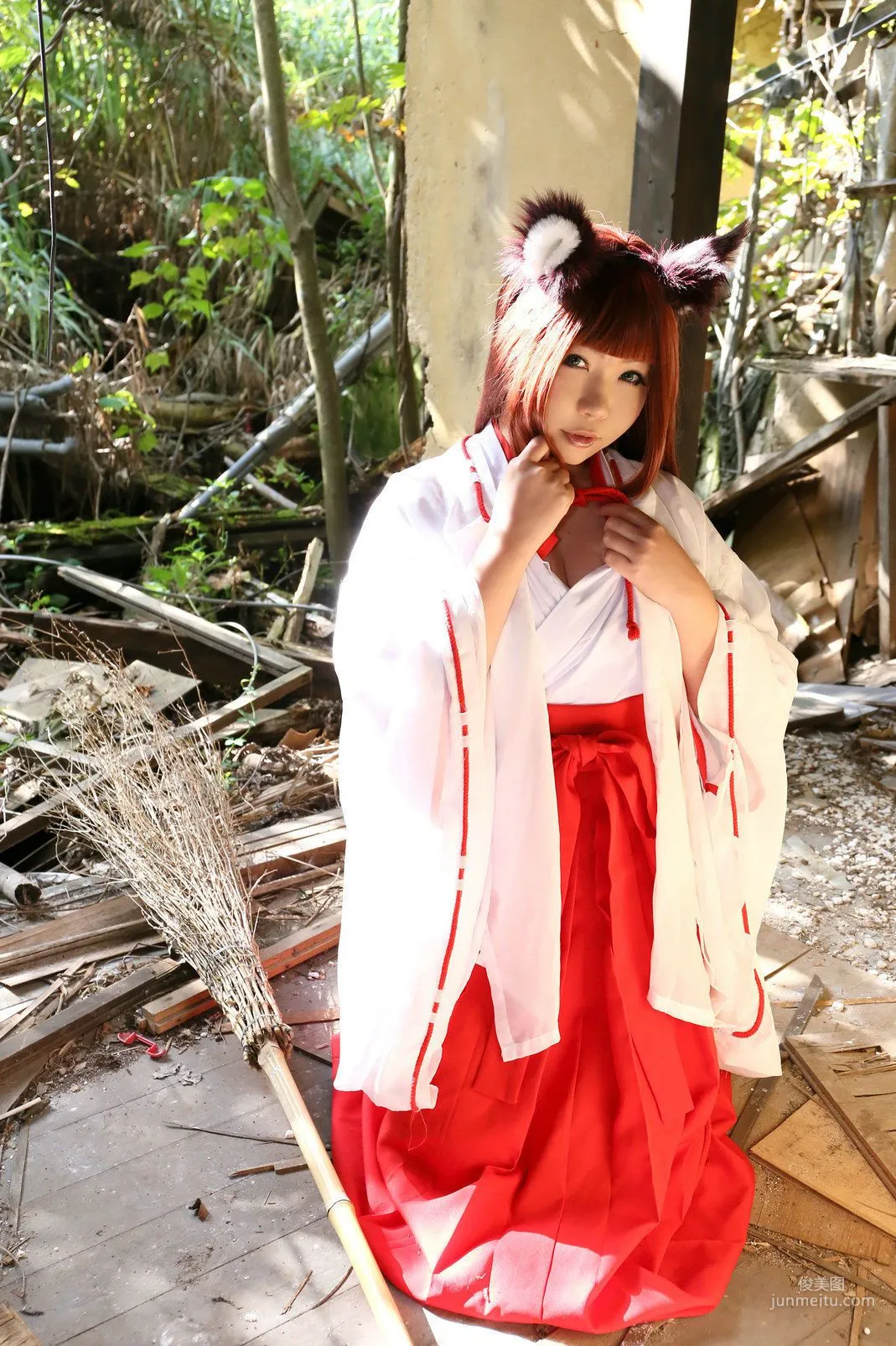 日暮りん [きつねっ狐倶楽部 2期生 Miko [日暮企畫] 寫真集 45