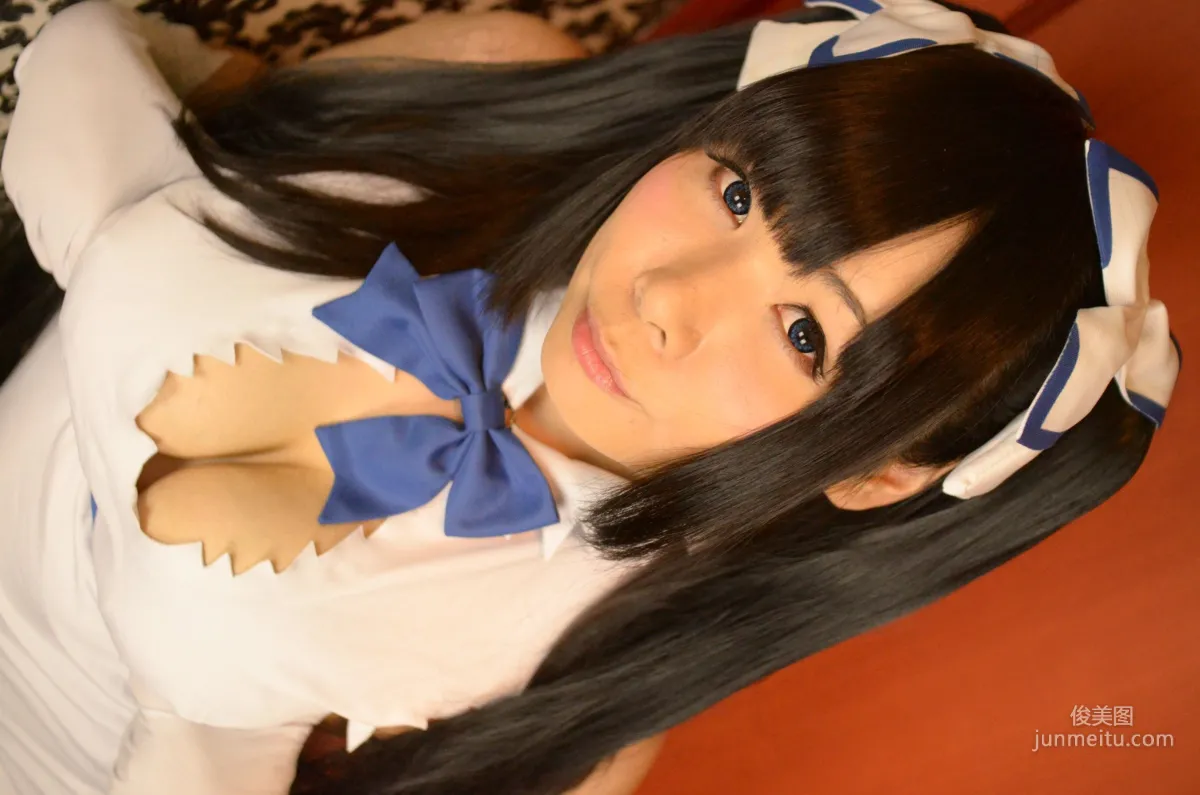 岡田ゆい《ダンジョンに出會いを求めるのは間違っているだろうか》Hestia [どてちん販売所] 寫真集 9