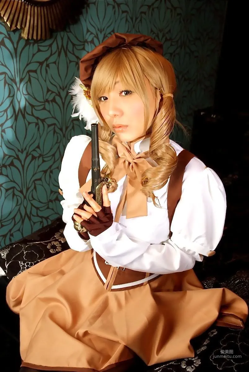 華群みさき《魔法少女まどか☆マギカ》Tomoe Mami(巴マミ) [HONEY BUNNY] 寫真集 11