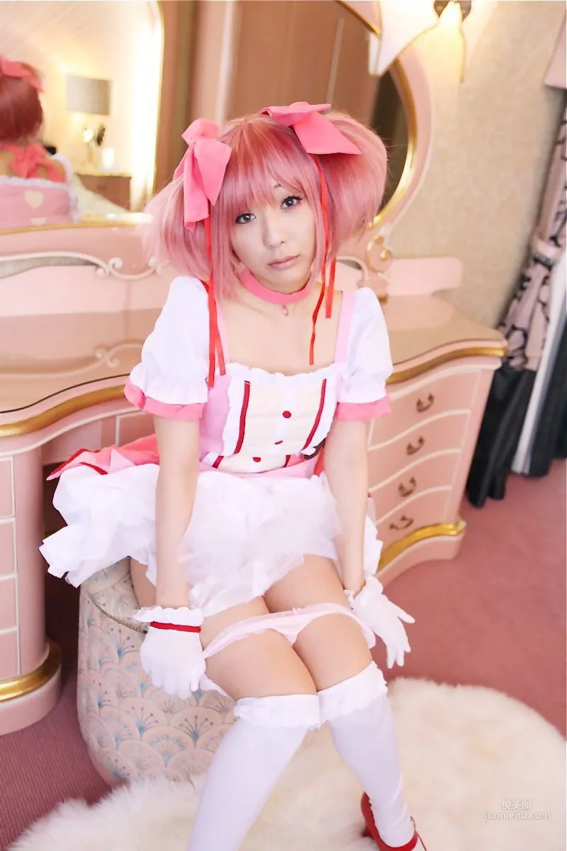 華群みさき《魔法少女まどか☆マギカ》鹿目まどか [HONEY BUNNY] 寫真集 24
