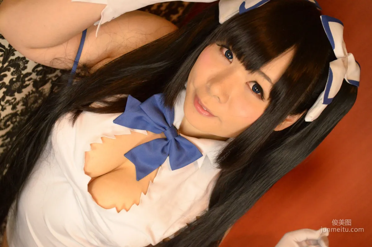 岡田ゆい《ダンジョンに出會いを求めるのは間違っているだろうか》Hestia [どてちん販売所] 寫真集 8