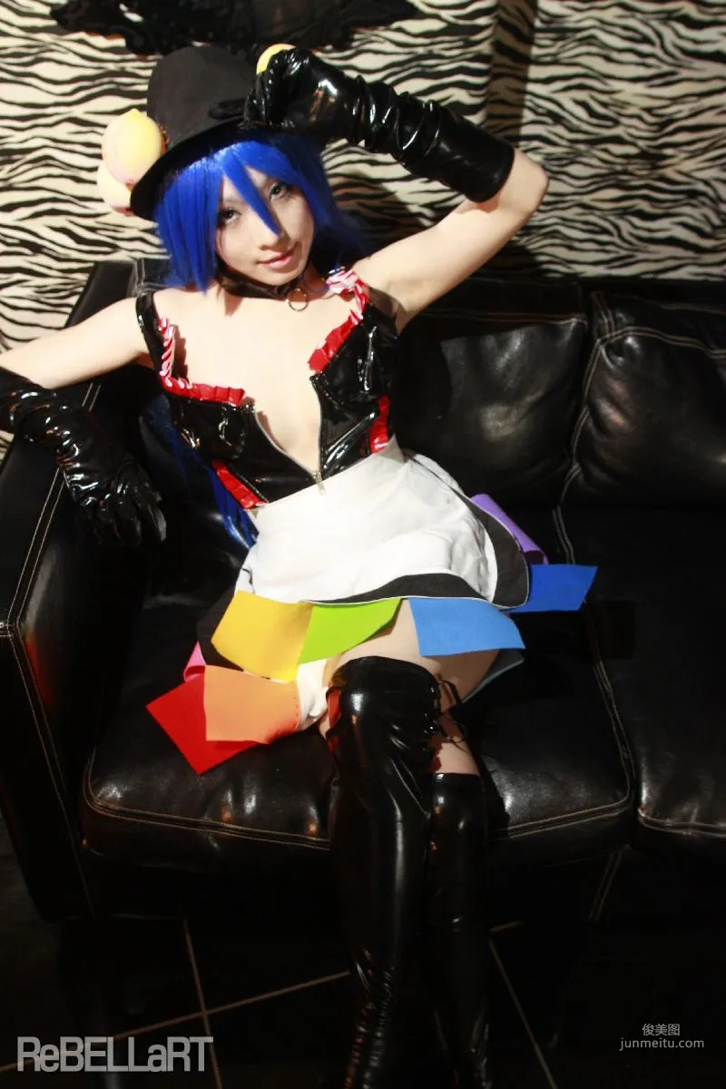 あらい夜魅 《東方Project》比那名居天子 Hinanawi Tenshi 寫真集 84