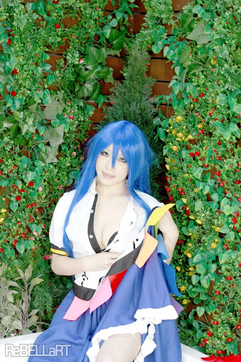 あらい夜魅 《東方Project》比那名居天子 Hinanawi Tenshi 寫真集 30