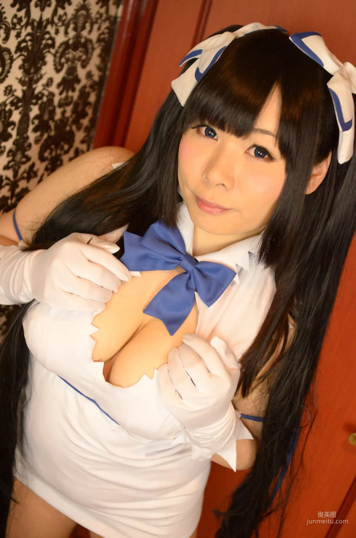 岡田ゆい《ダンジョンに出會いを求めるのは間違っているだろうか》Hestia [どてちん販売所] 寫真集 14