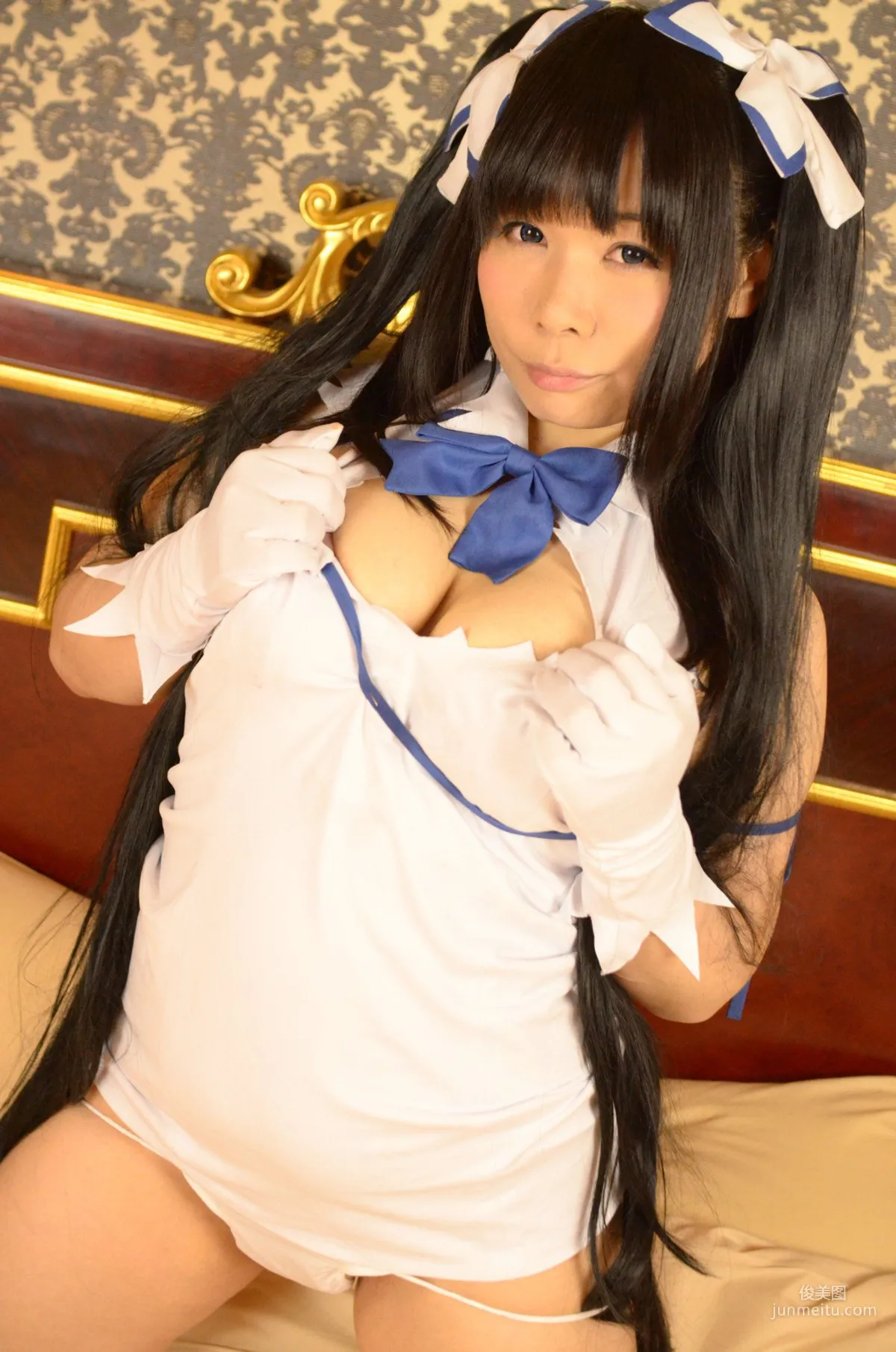 岡田ゆい《ダンジョンに出會いを求めるのは間違っているだろうか》Hestia [どてちん販売所] 寫真集 72