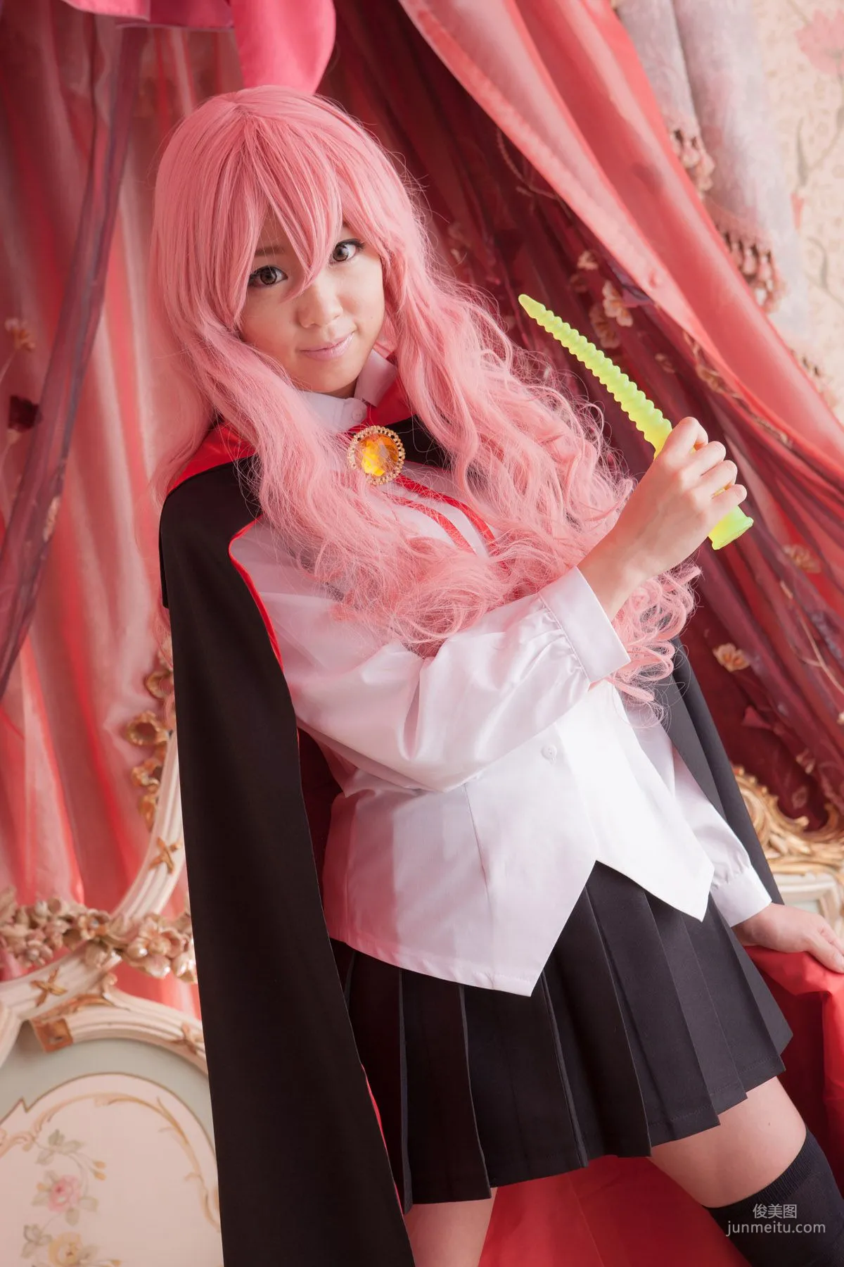早乙女らぶ《ゼロの使い魔》Louise Francoise Le Blanc de La Valliere [@factory] 寫真集 18