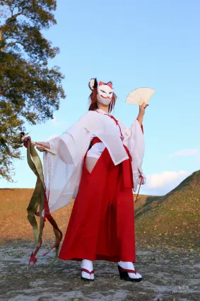 日暮りん [きつねっ狐倶楽部 2期生 Miko [日暮企畫] 寫真集