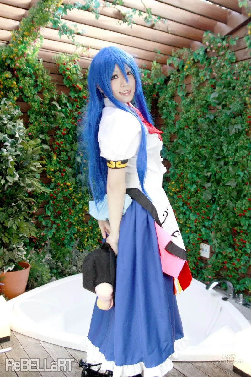 あらい夜魅 《東方Project》比那名居天子 Hinanawi Tenshi 寫真集 16