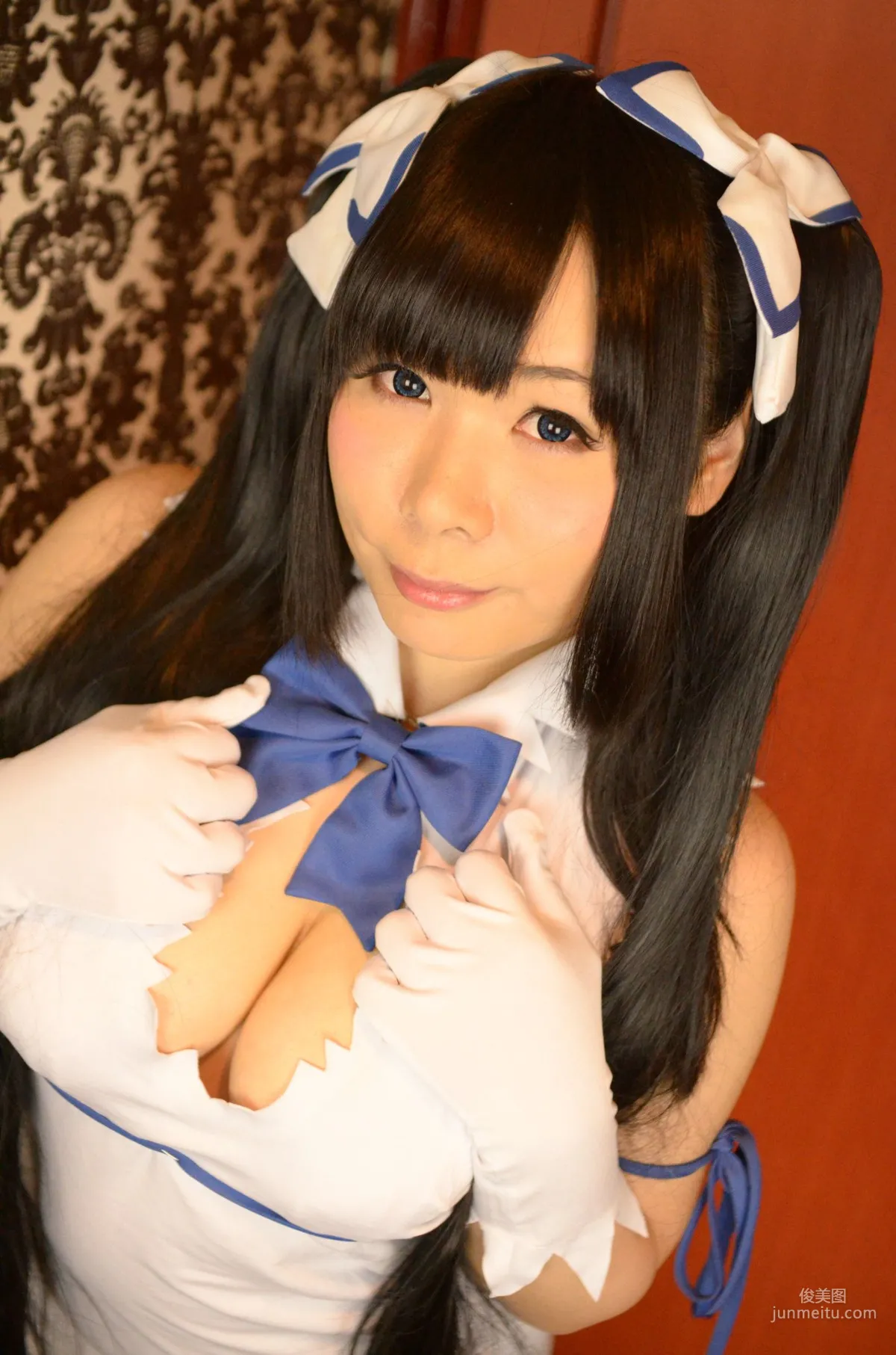 岡田ゆい《ダンジョンに出會いを求めるのは間違っているだろうか》Hestia [どてちん販売所] 寫真集 6