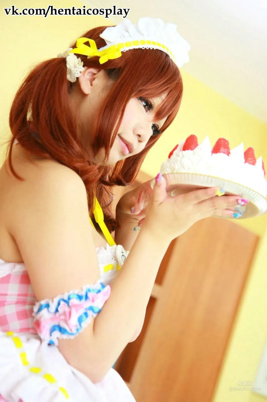 Kyouya(俠鵺) 《Idolmaster》Totoki Airi [凸凹組] 寫真集 51