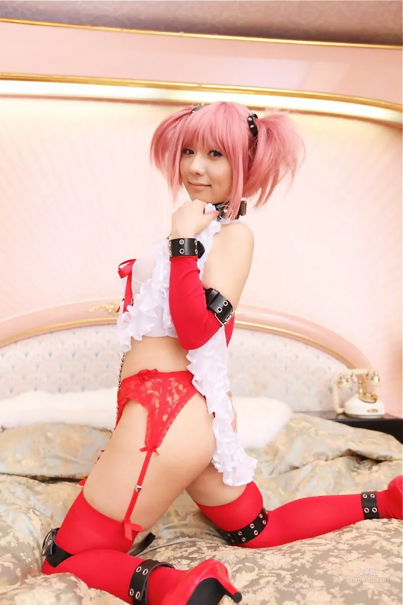 華群みさき《魔法少女まどか☆マギカ》鹿目まどか [HONEY BUNNY] 寫真集 81