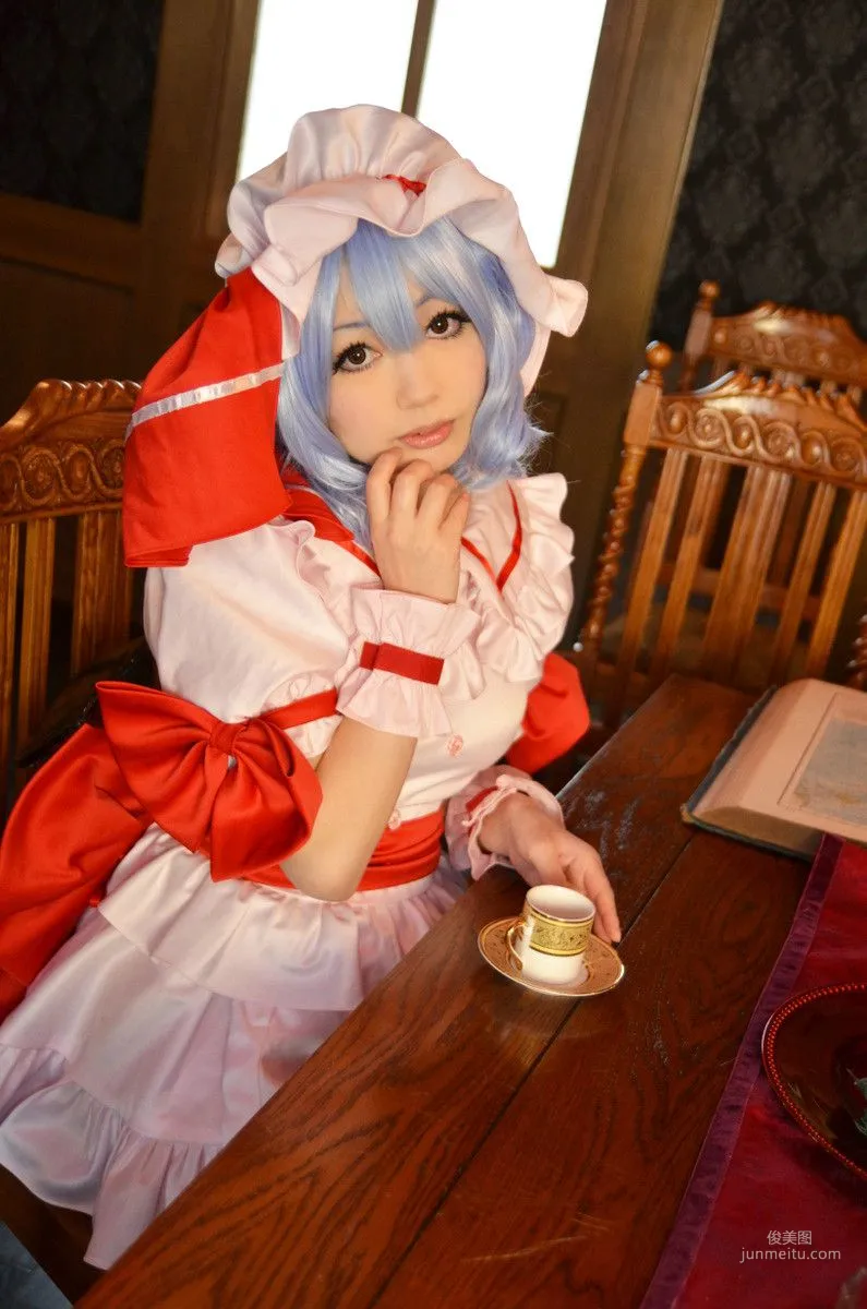 Shizuku(しずく) 《東方Project》Remilia Scarlet [from a rose] 寫真集 2