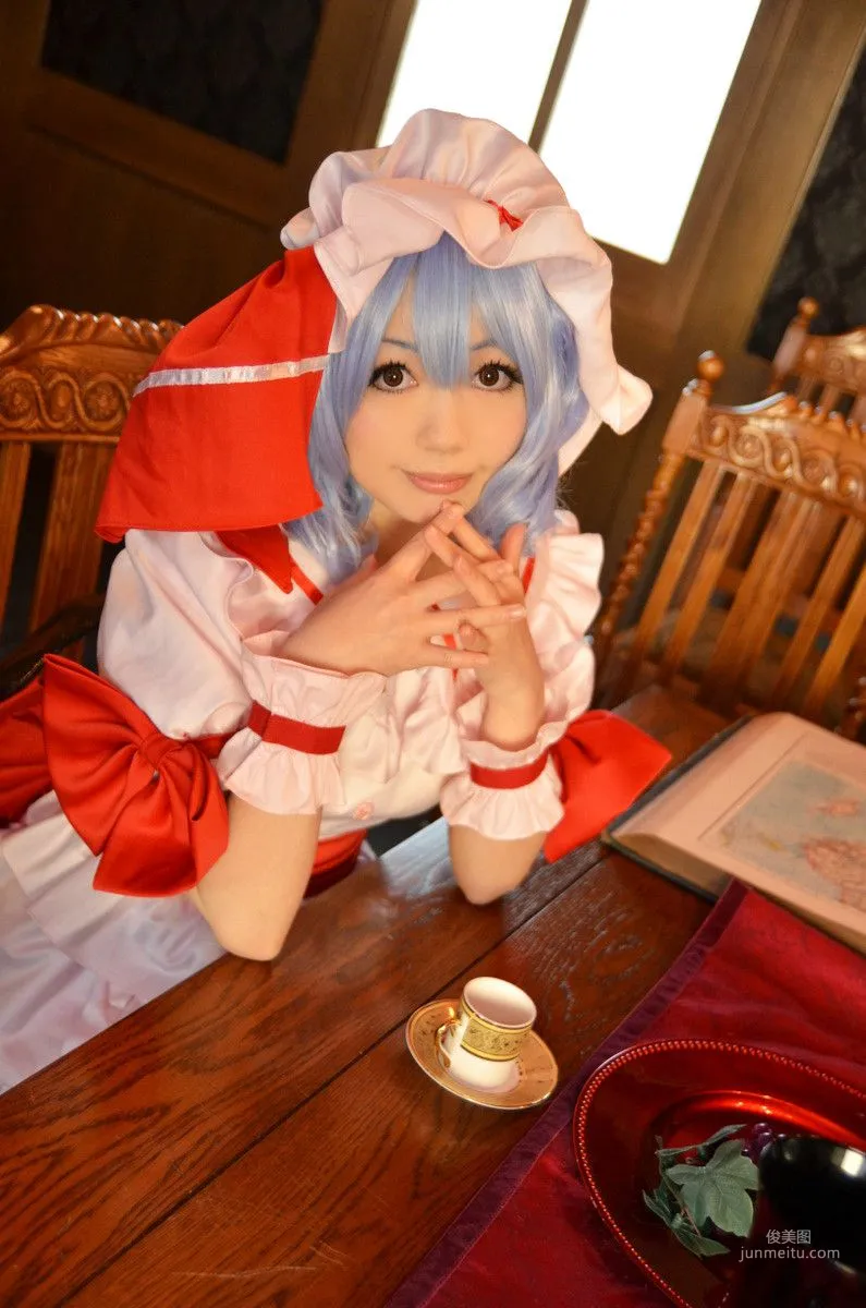 Shizuku(しずく) 《東方Project》Remilia Scarlet [from a rose] 寫真集 3