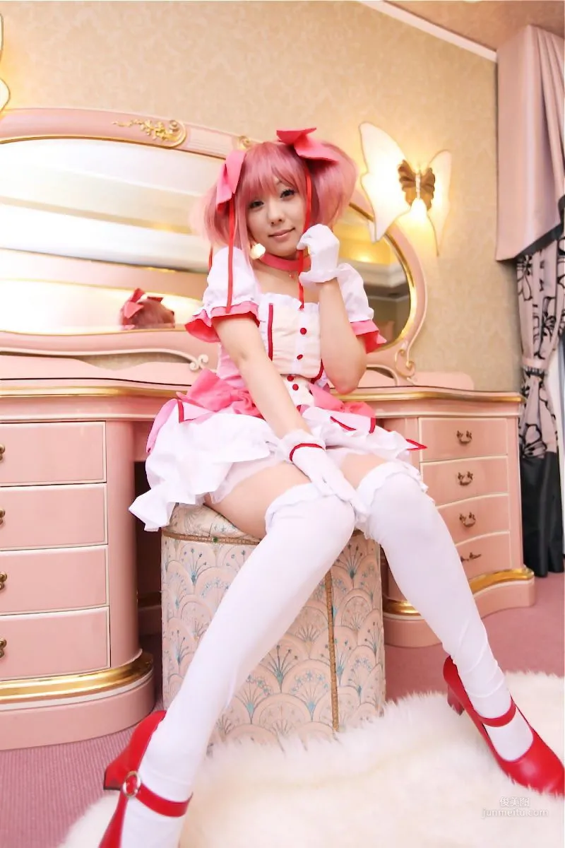 華群みさき《魔法少女まどか☆マギカ》鹿目まどか [HONEY BUNNY] 寫真集 16