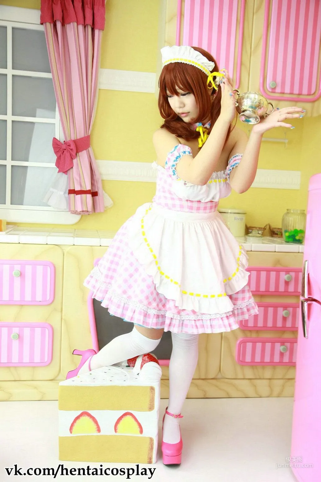 Kyouya(俠鵺) 《Idolmaster》Totoki Airi [凸凹組] 寫真集 83