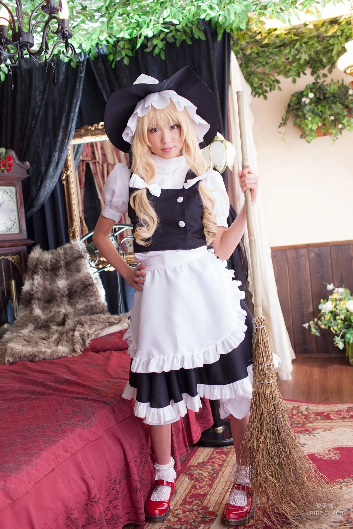 早乙女らぶ (目々澤めぐ) 《東方Project》霧雨魔理沙 Kirisame Marisa 寫真集 3