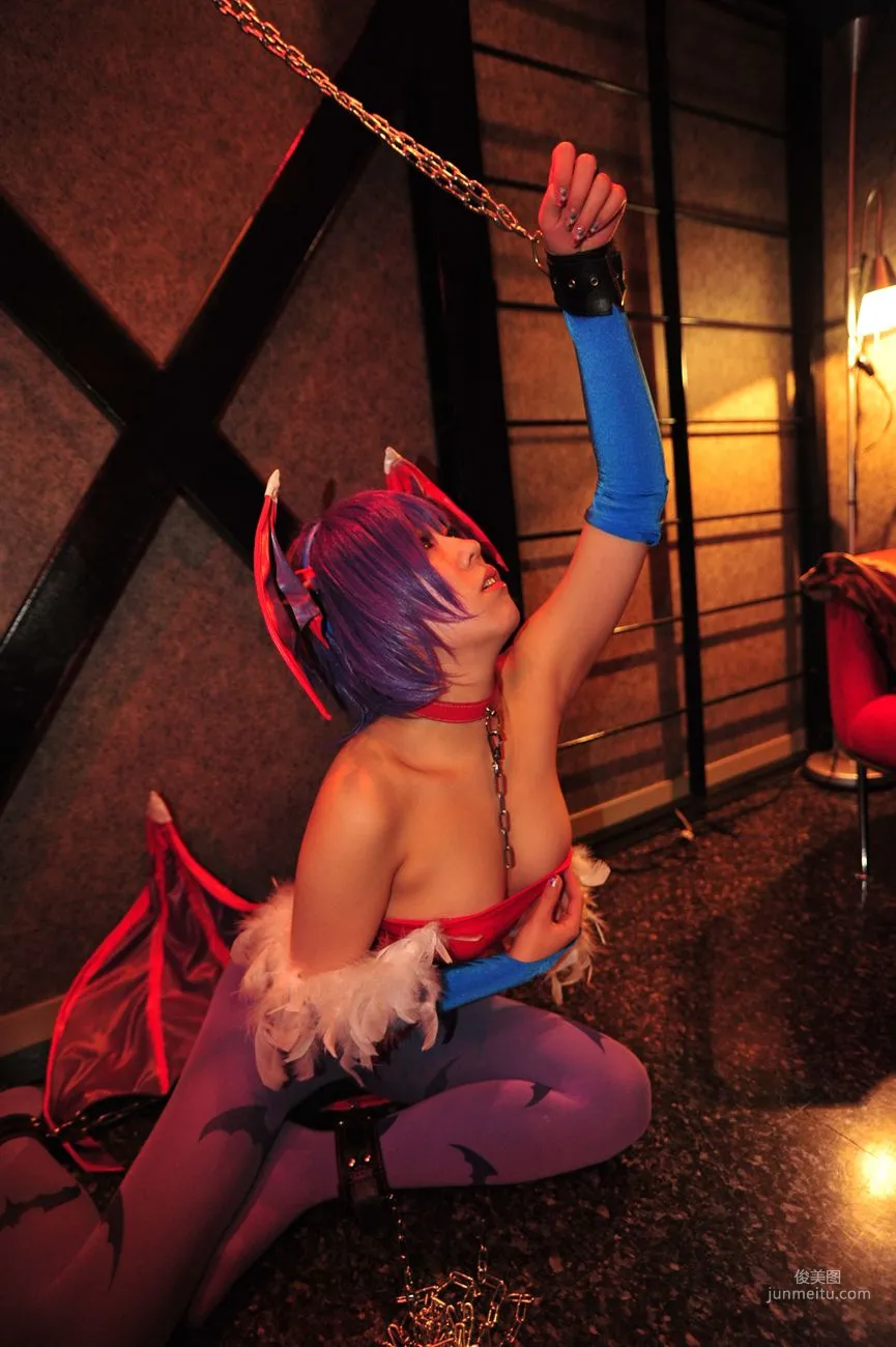 林檎蜜紀 《ヴァンパイア Vampire》Morrigan 写真集9