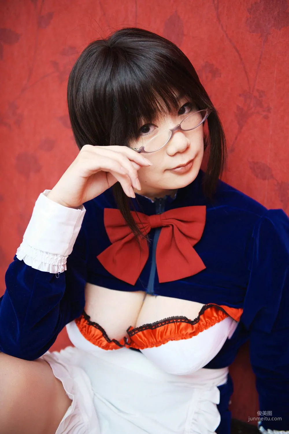 チョコボール向囲 《Unknown Character女仆眼鏡娘》 寫真集 35
