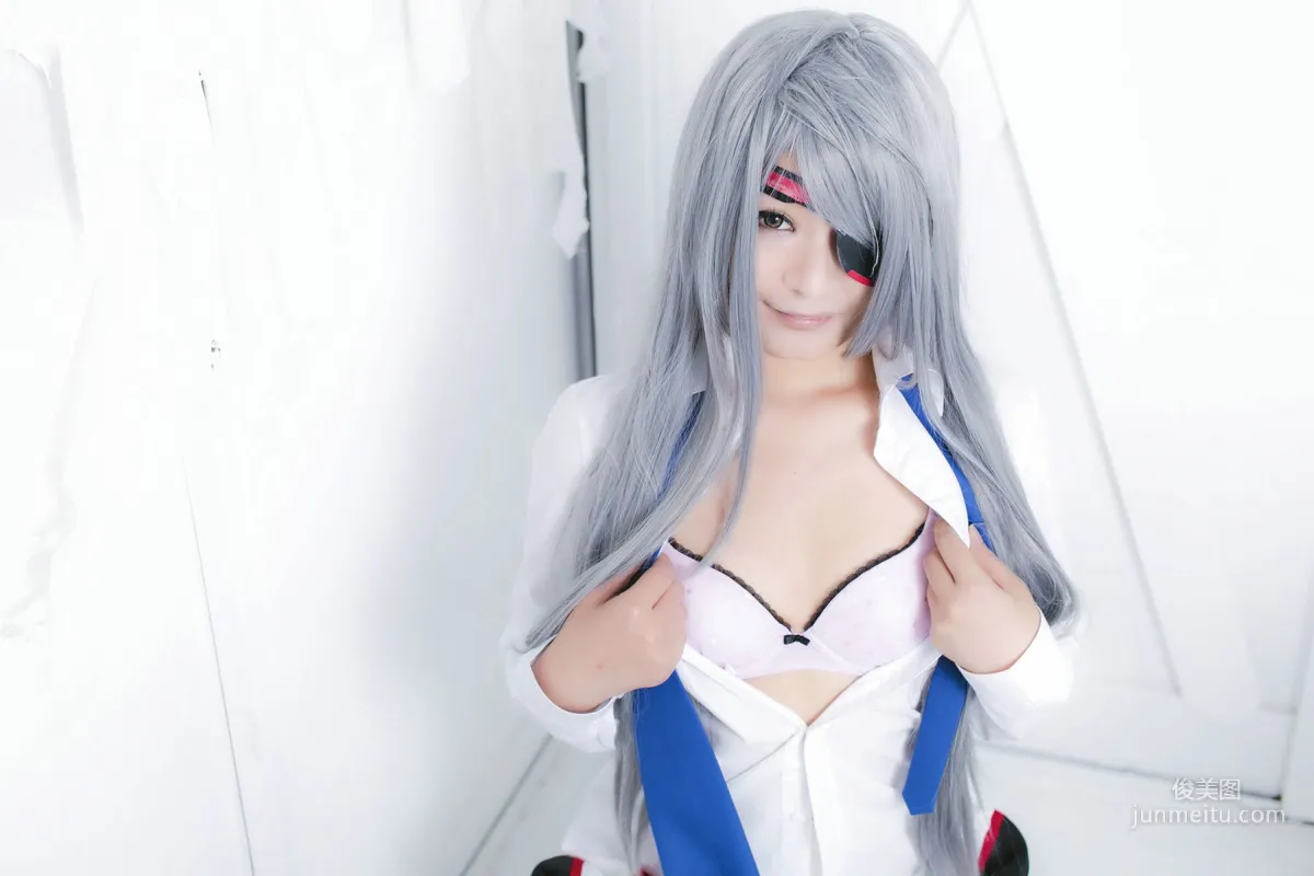 円ちゃみ 《Infinite Stratos》Laura Bodewig [sophillia] 寫真集 70
