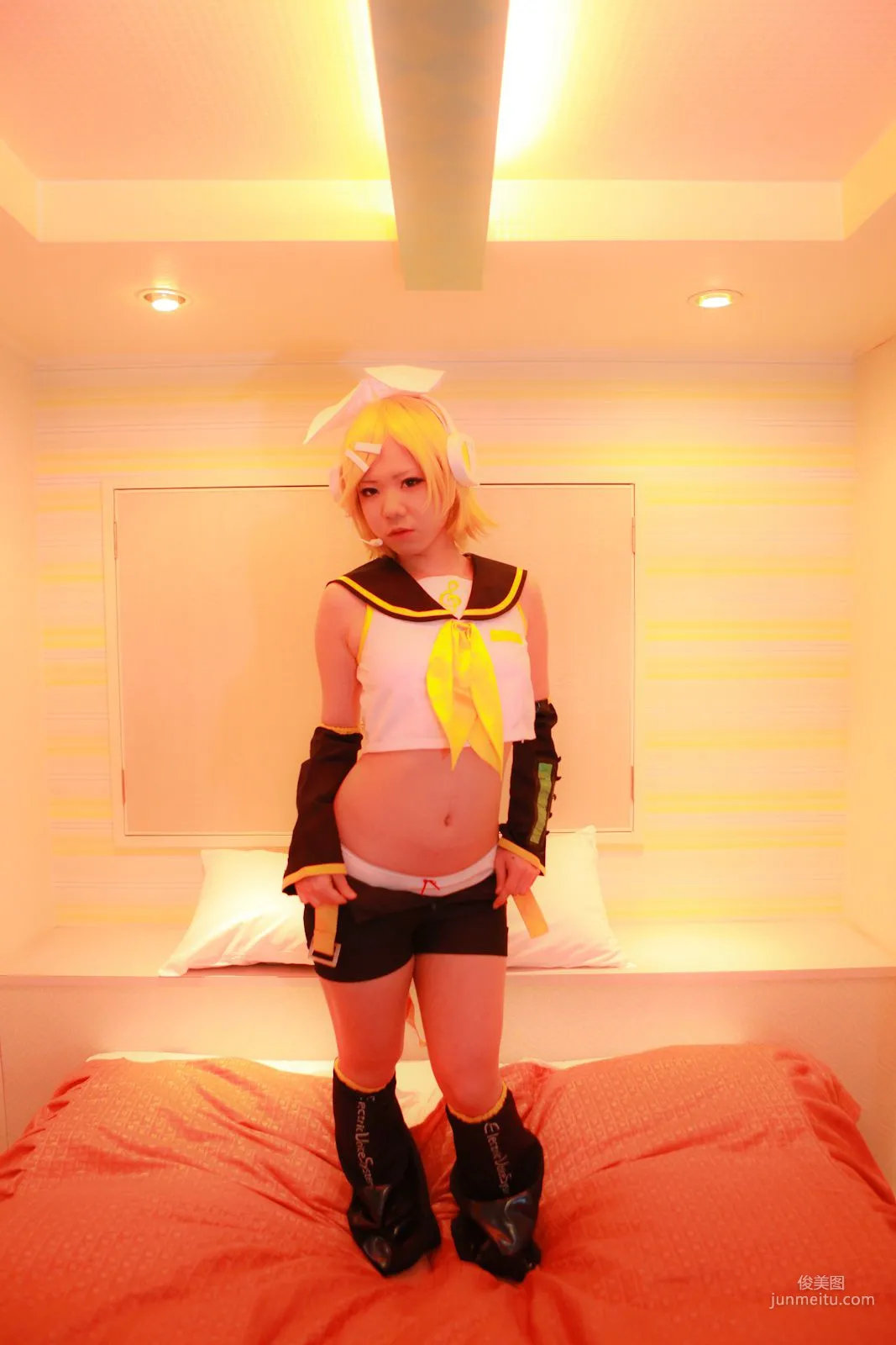 田中まな《VOCALOID》鏡音リン [Cosplay Channel] 寫真集 3