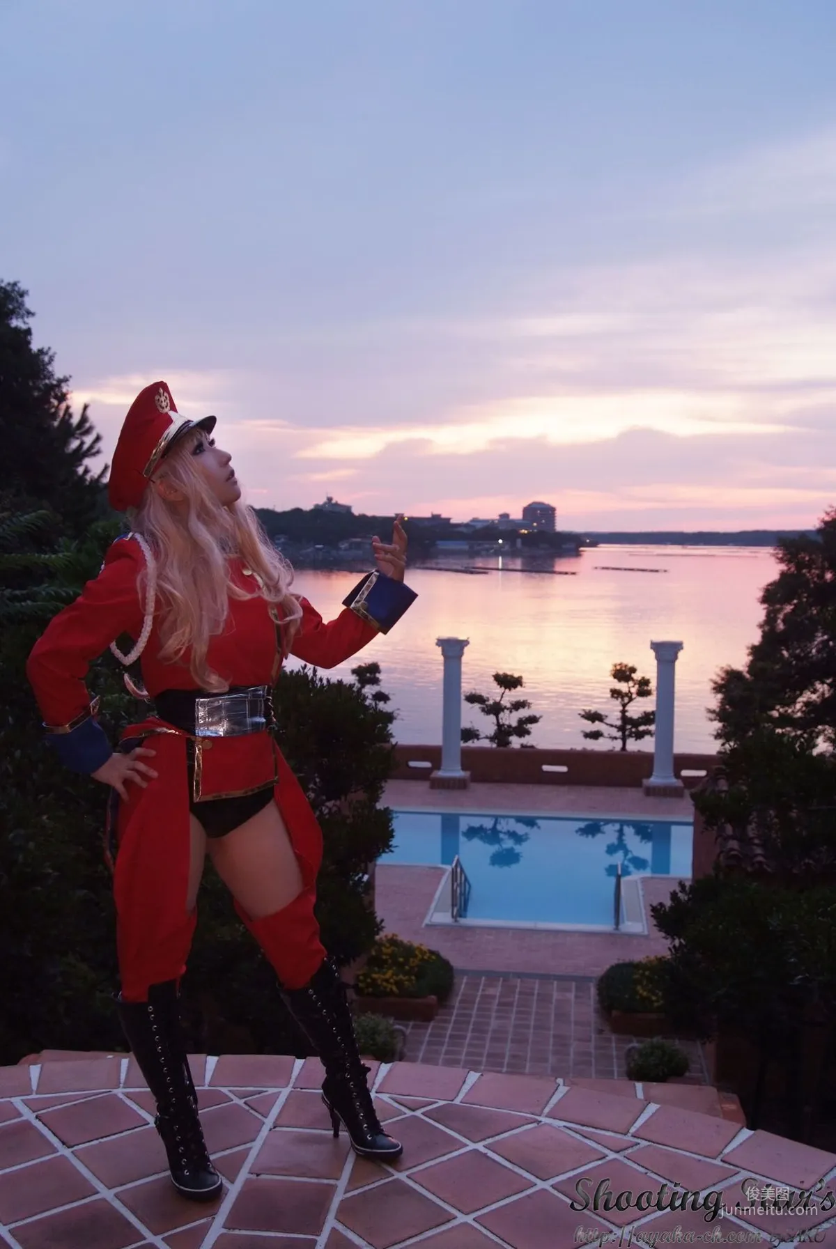 サク (绫香) 《Macros》Sheryl Nome [Shooting Star's] 寫真集 36