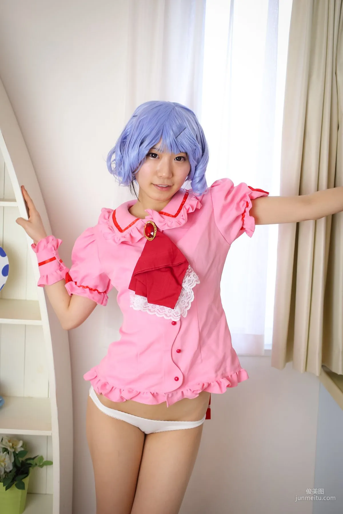 喜屋武裡奈 《東方Project》Remilia Scarlet [SEVEN DOLLS] 寫真集 74