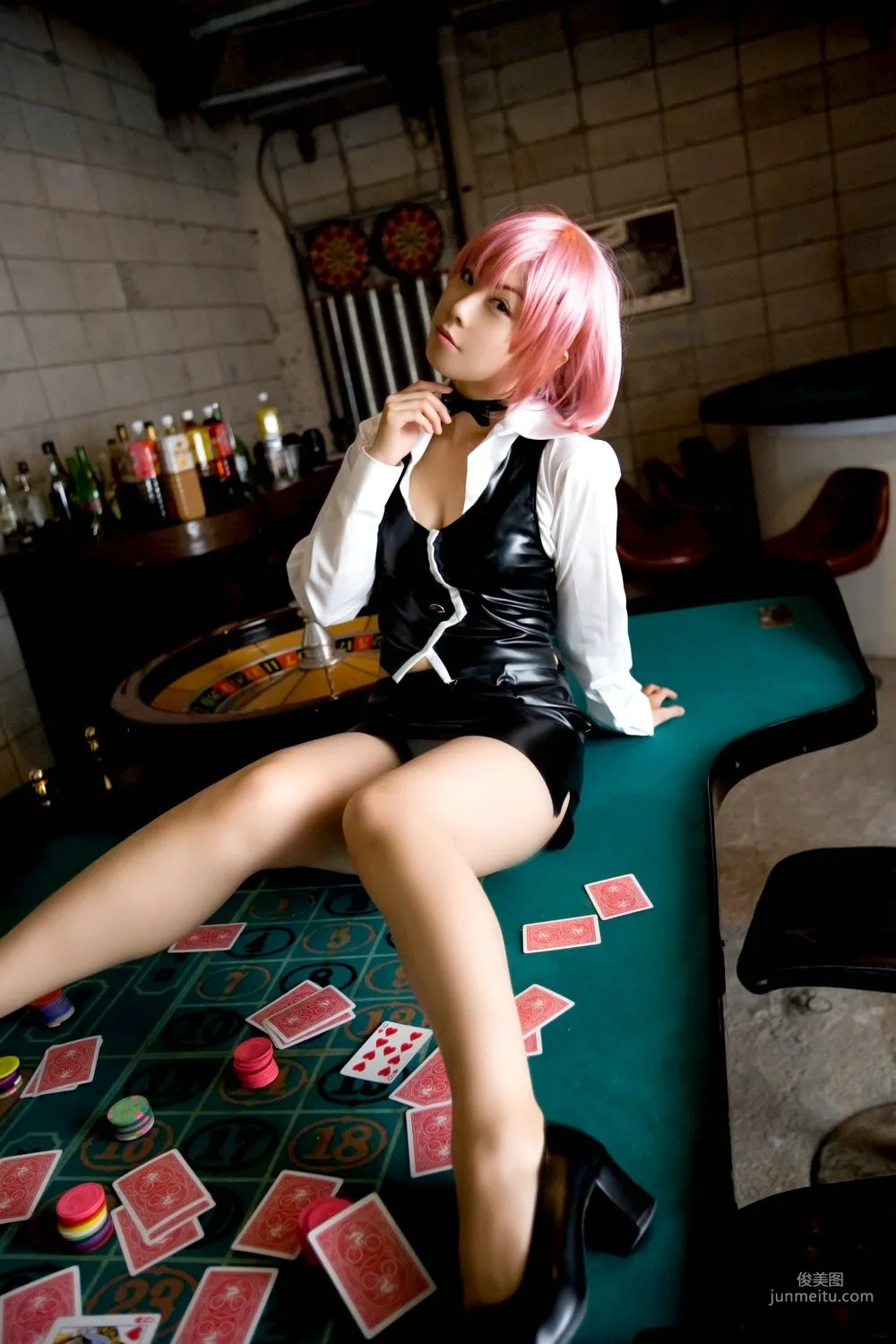 橘みなみ (Tachibana Minami) 《賭場少女》理歐・羅倫斯 3Sets 寫真集 36