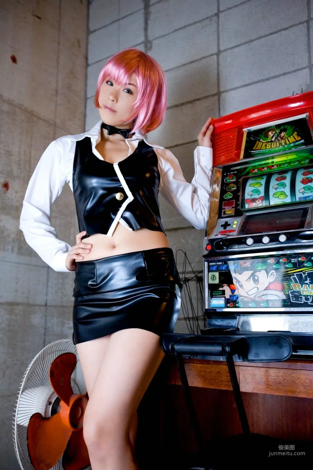 橘みなみ (Tachibana Minami) 《賭場少女》理歐・羅倫斯 3Sets 寫真集 12