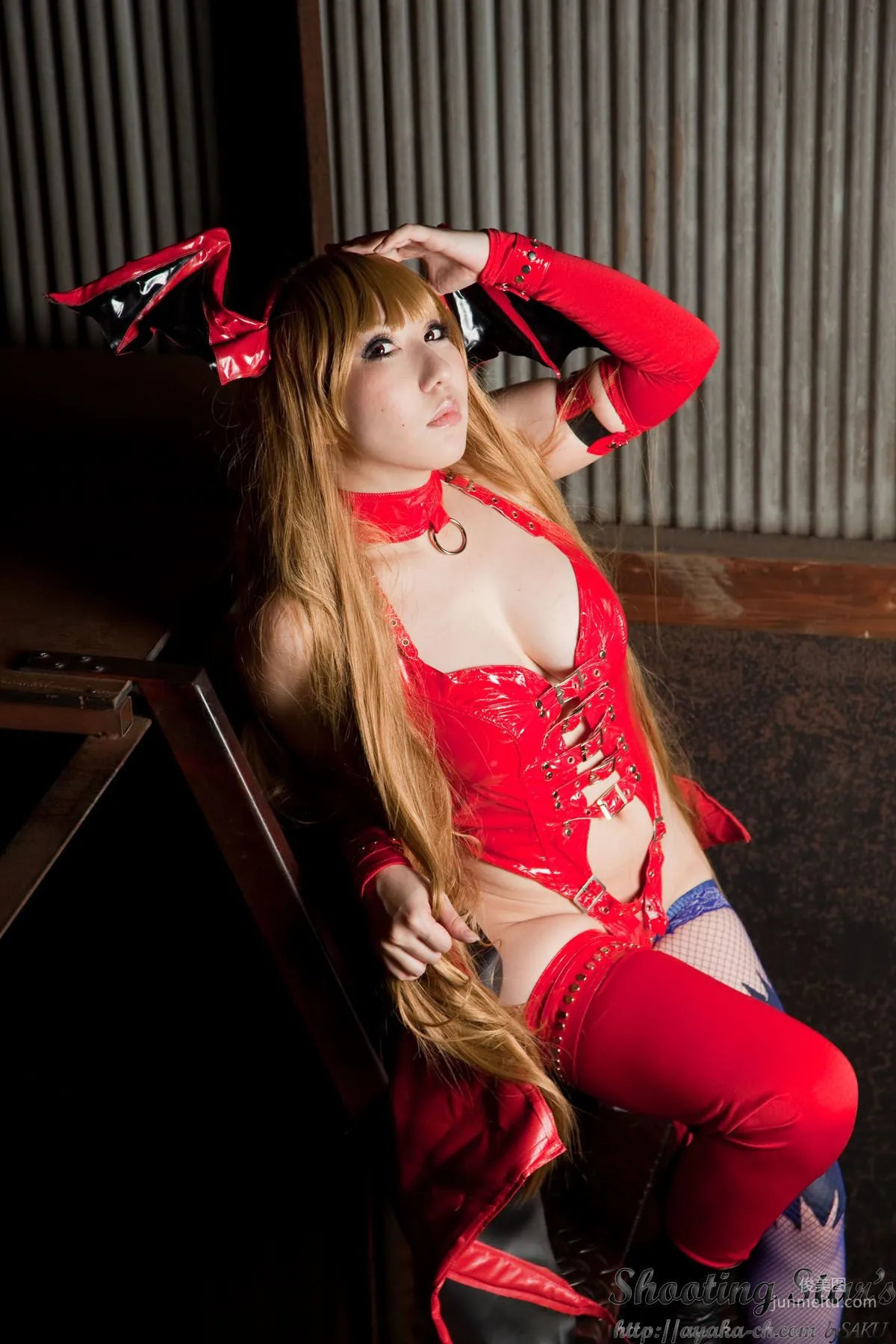 绫香 (サク Saku Ayaka) 《Vampire》Morrigan Aensland [Shooting Star's] 寫真集 108