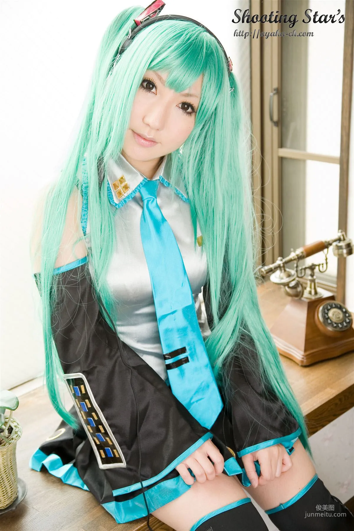 サク (绫香 Saku Ayaka) 《VOCALOID》Hatsune Miku [Shooting Star's] 寫真集 31