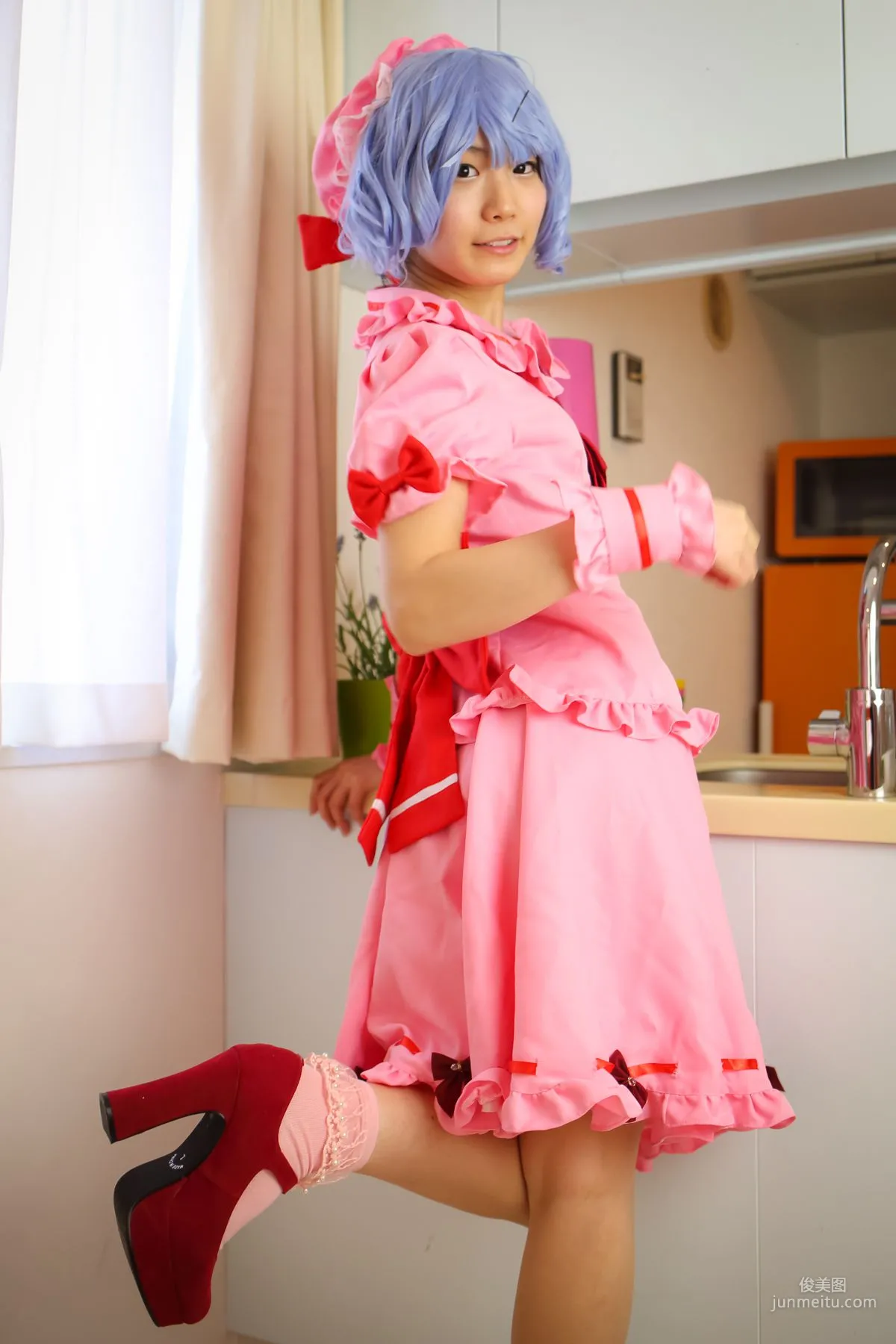 喜屋武裡奈 《東方Project》Remilia Scarlet [SEVEN DOLLS] 寫真集 47