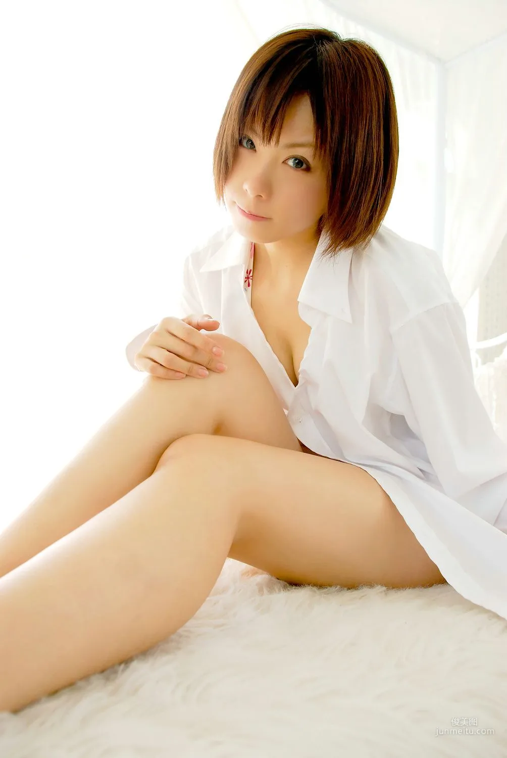 橘みなみ (Tachibana Minami) 《賭場少女》理歐・羅倫斯 3Sets 寫真集 46